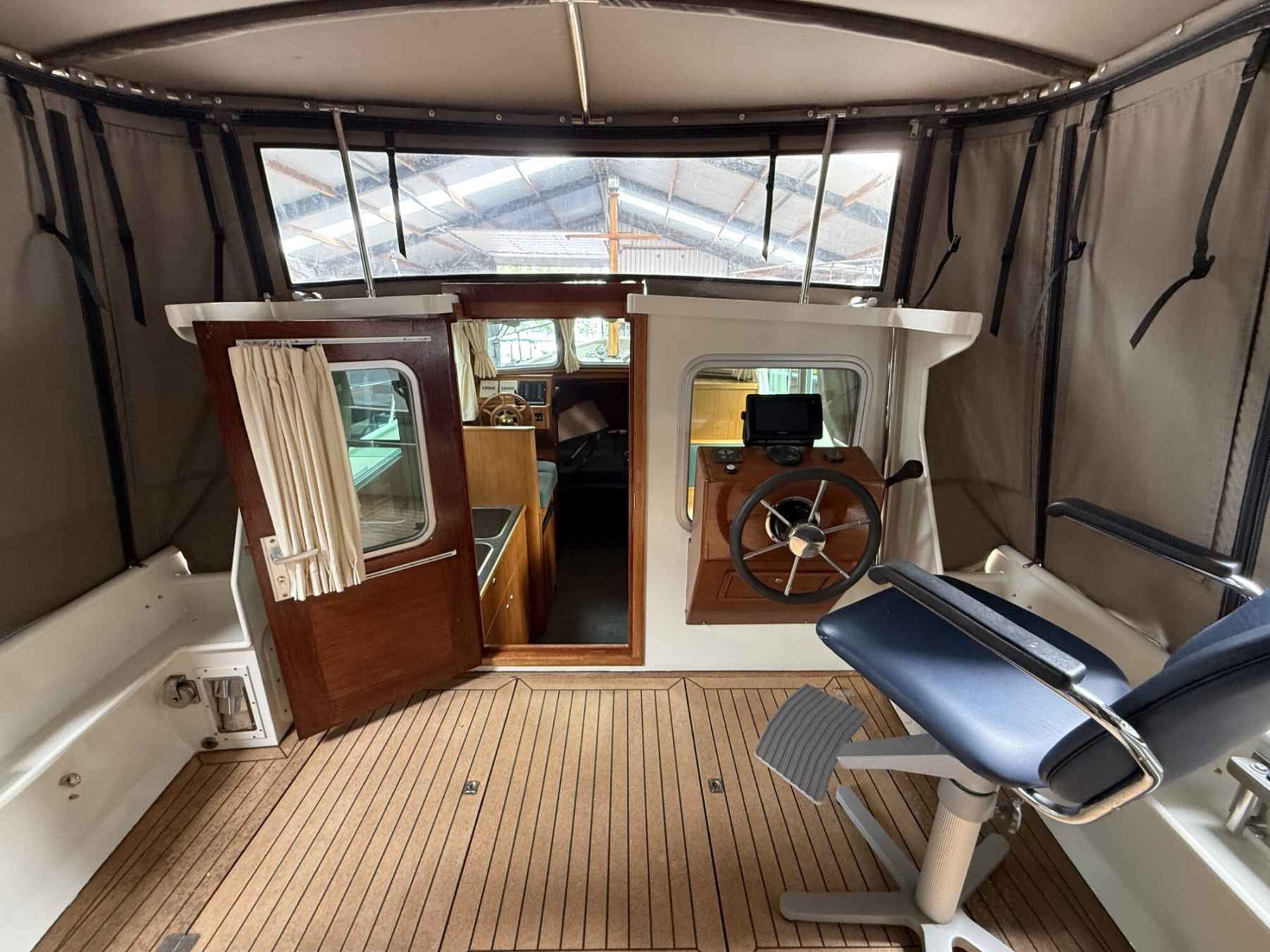 Motorboot Barkas 8.30 OK