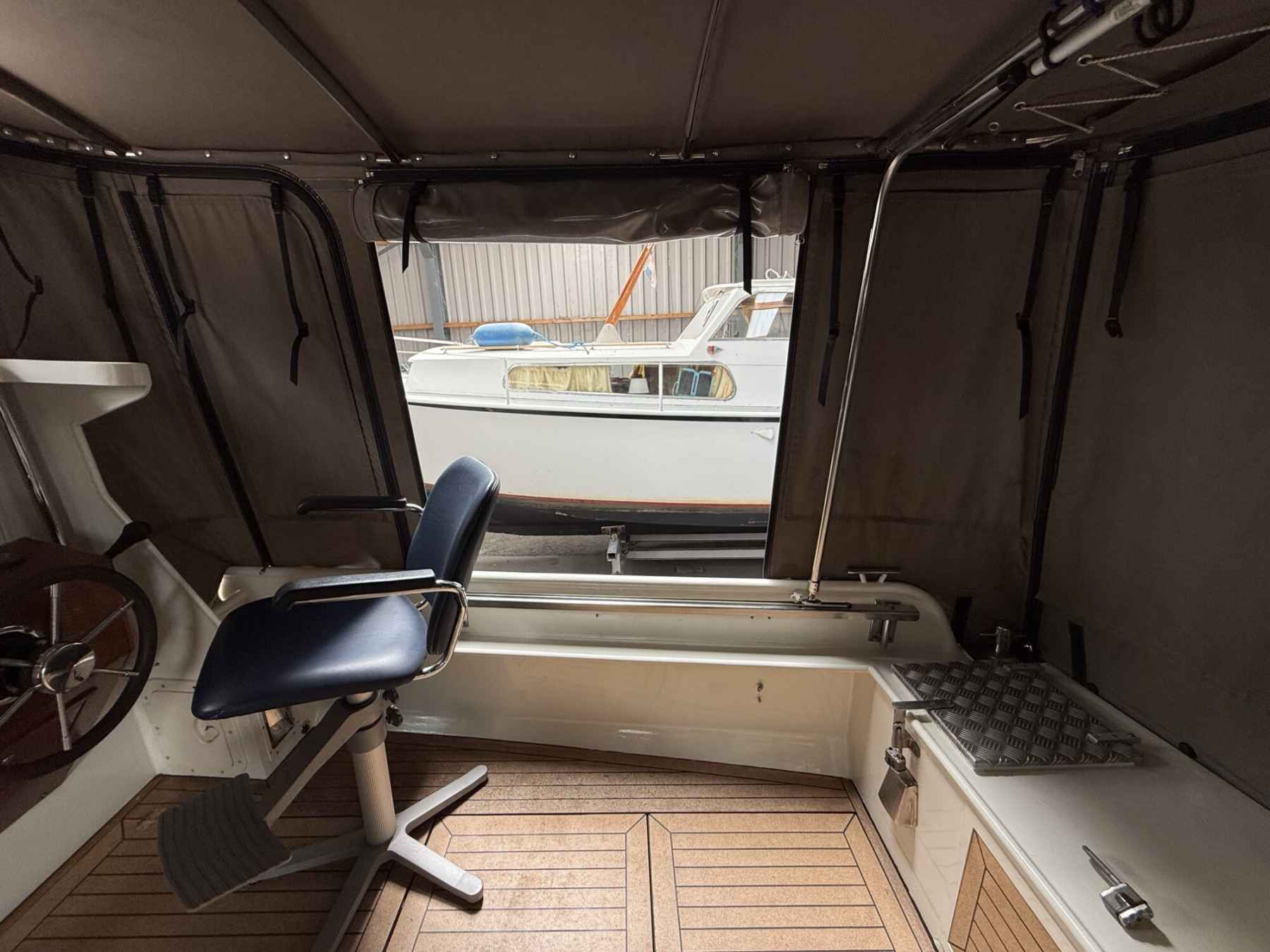 Motorboot Barkas 8.30 OK