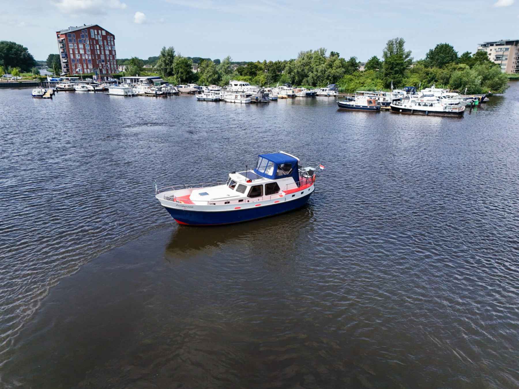 Motorboot Monty Bank Kotter 38 AK Cabrio