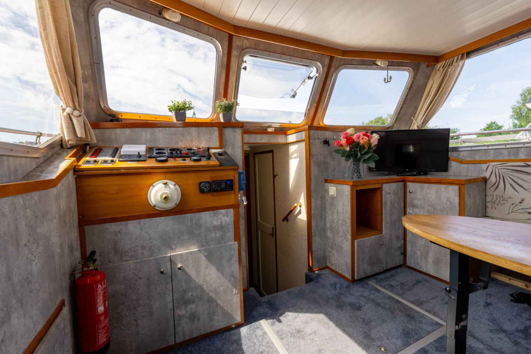 Motorboot Monty Bank Kotter 38 AK Cabrio