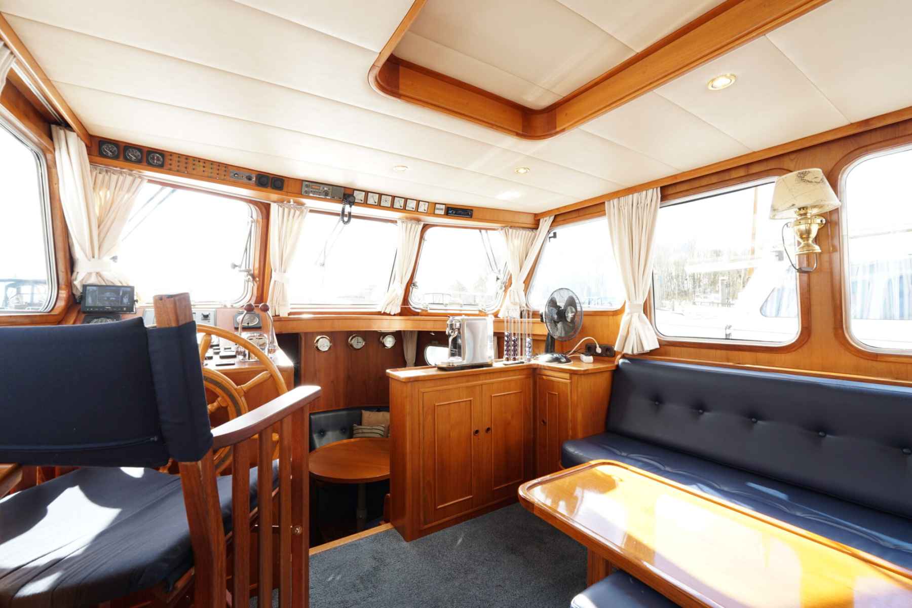 Motorboot Damen Pushy Cat 15.00 AK Cabrio