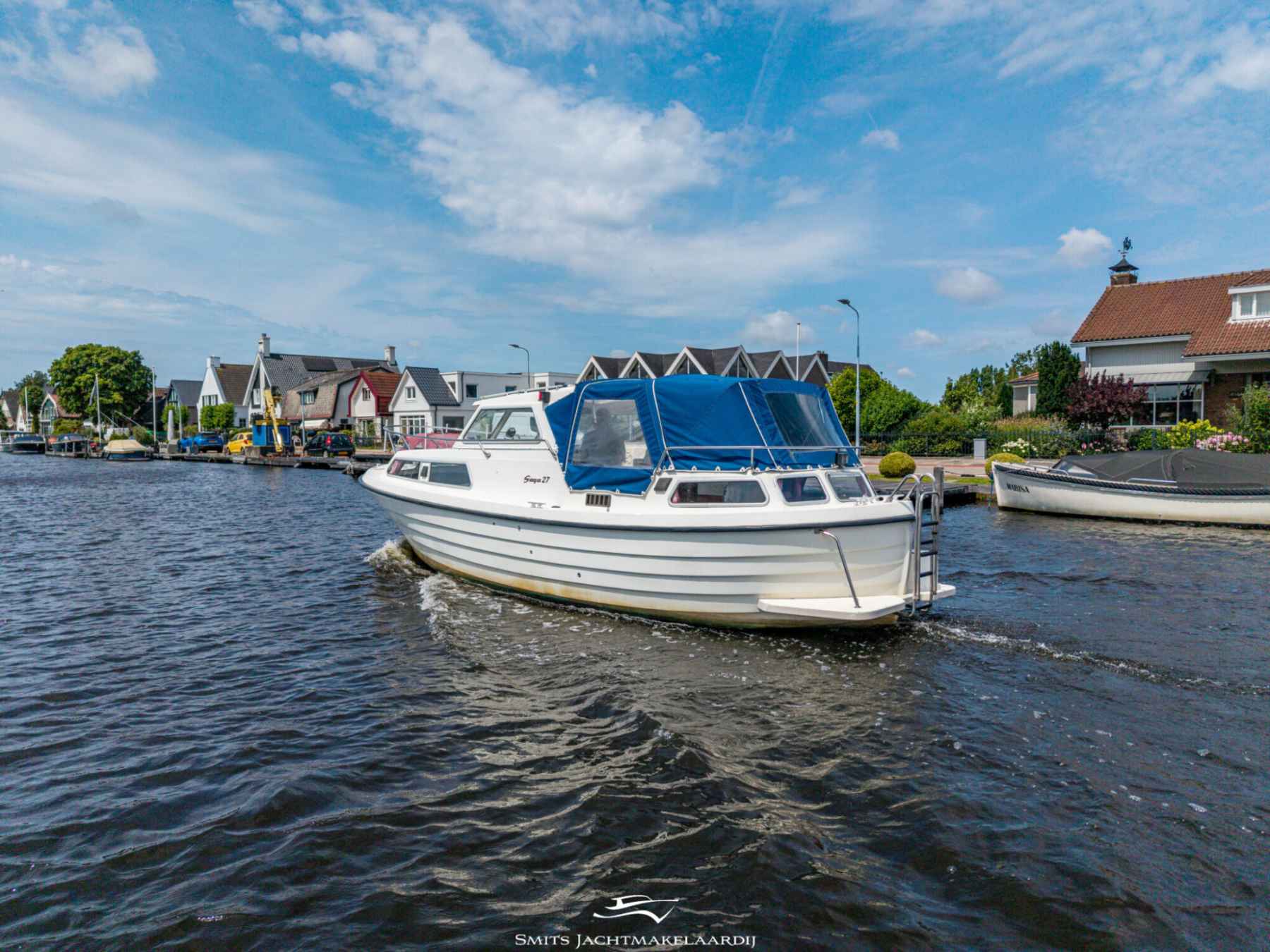 Motorboot Saga 27