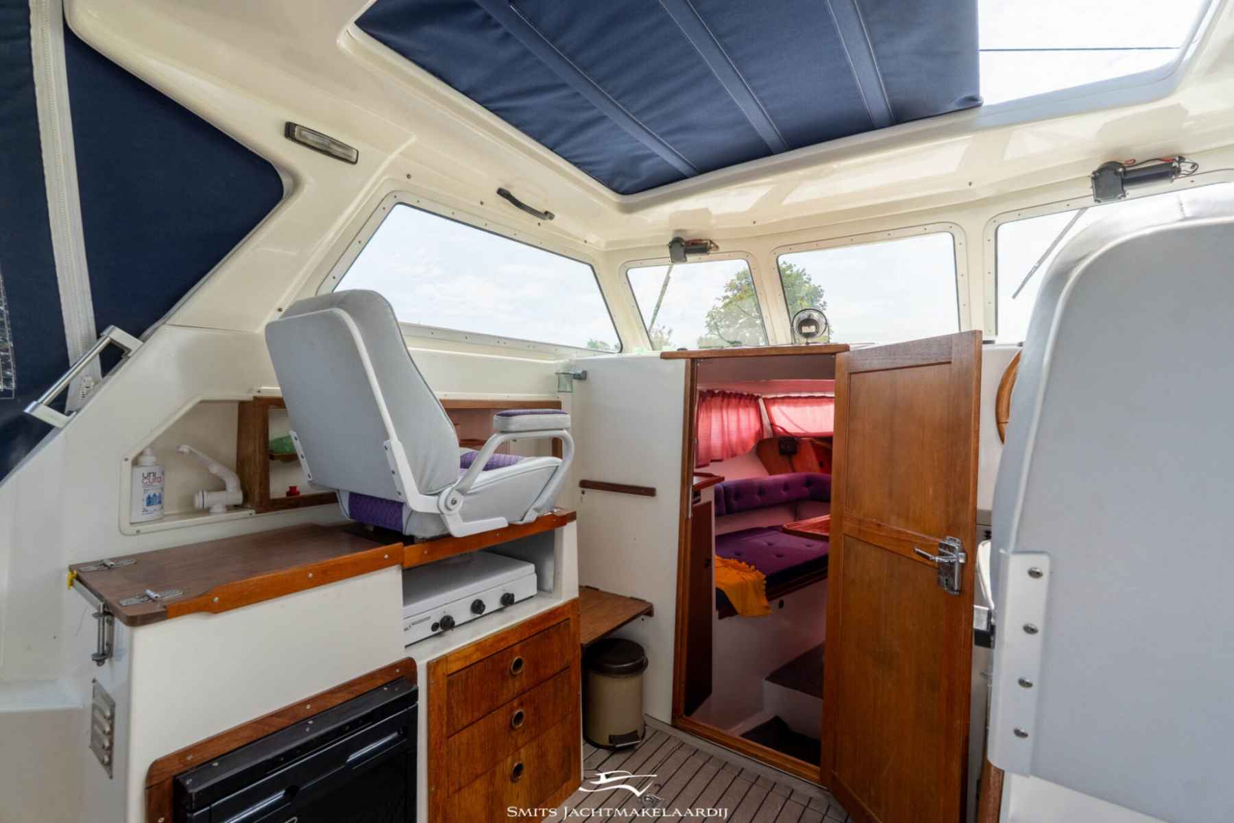 Motorboot Saga 27