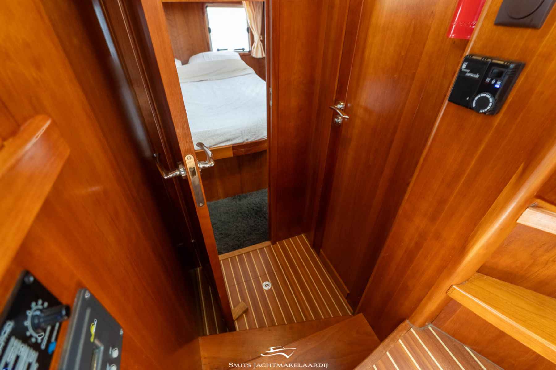 Motorboot Amirante Kruiser 12.50 AK Cabrio