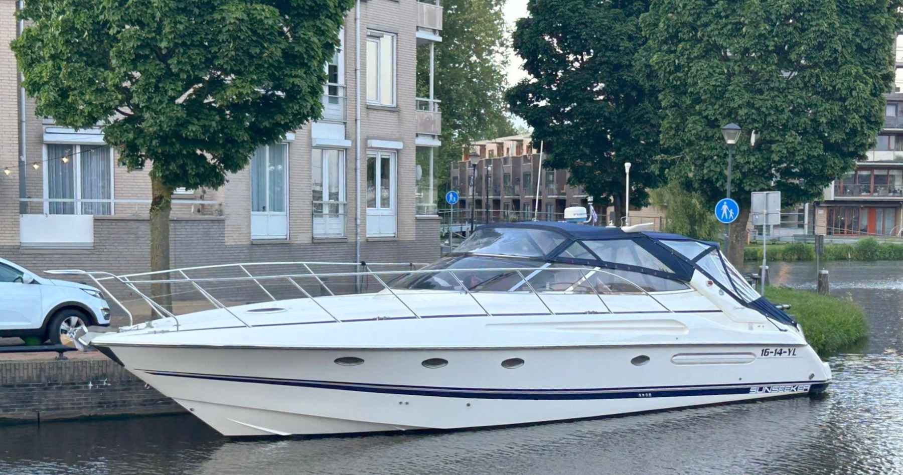 Motorboot Sunseeker Camarque 47 Cabrio