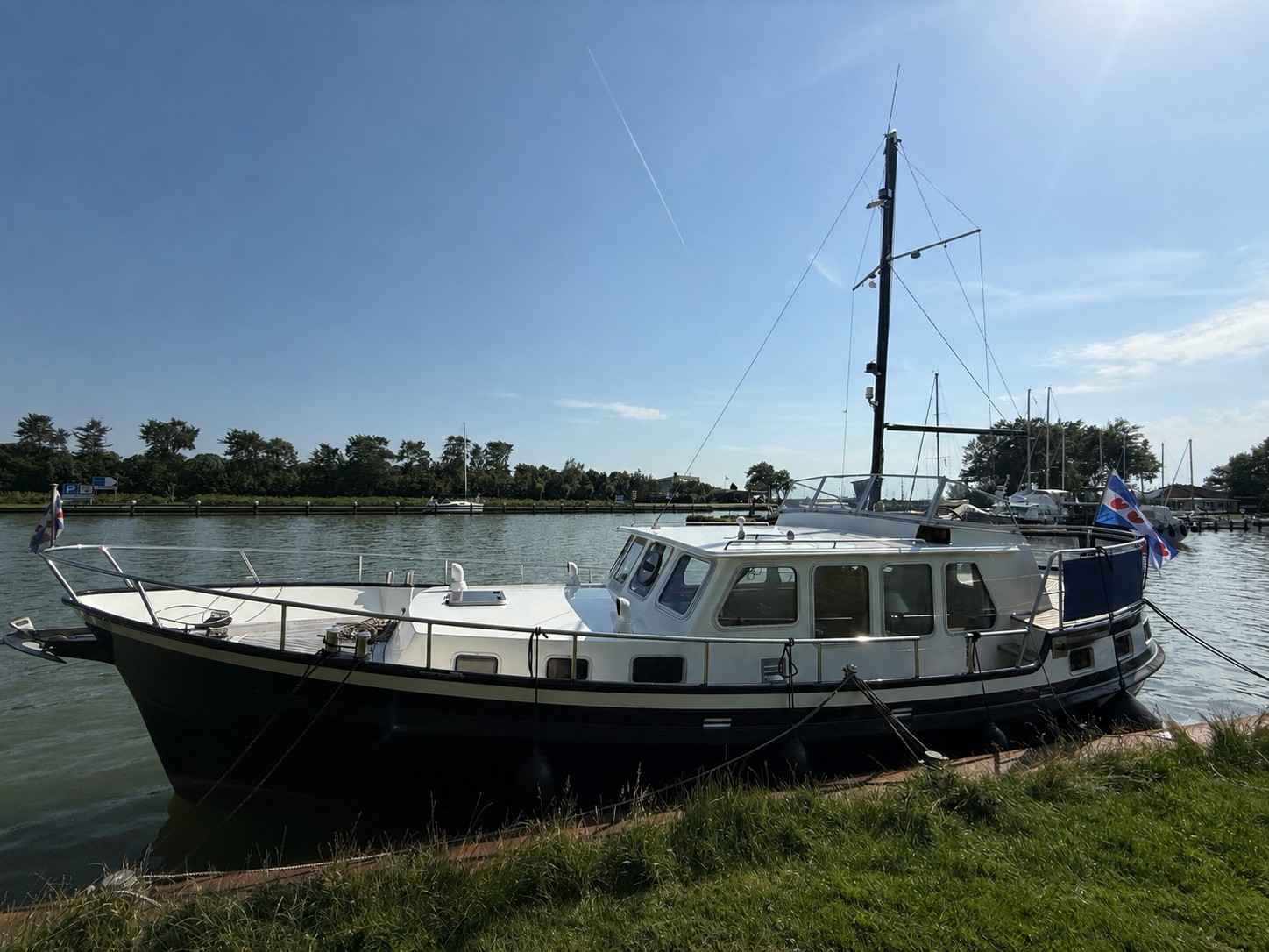 Motorboot Super Lauwersmeer Kotter 12.80 AK Cabrio