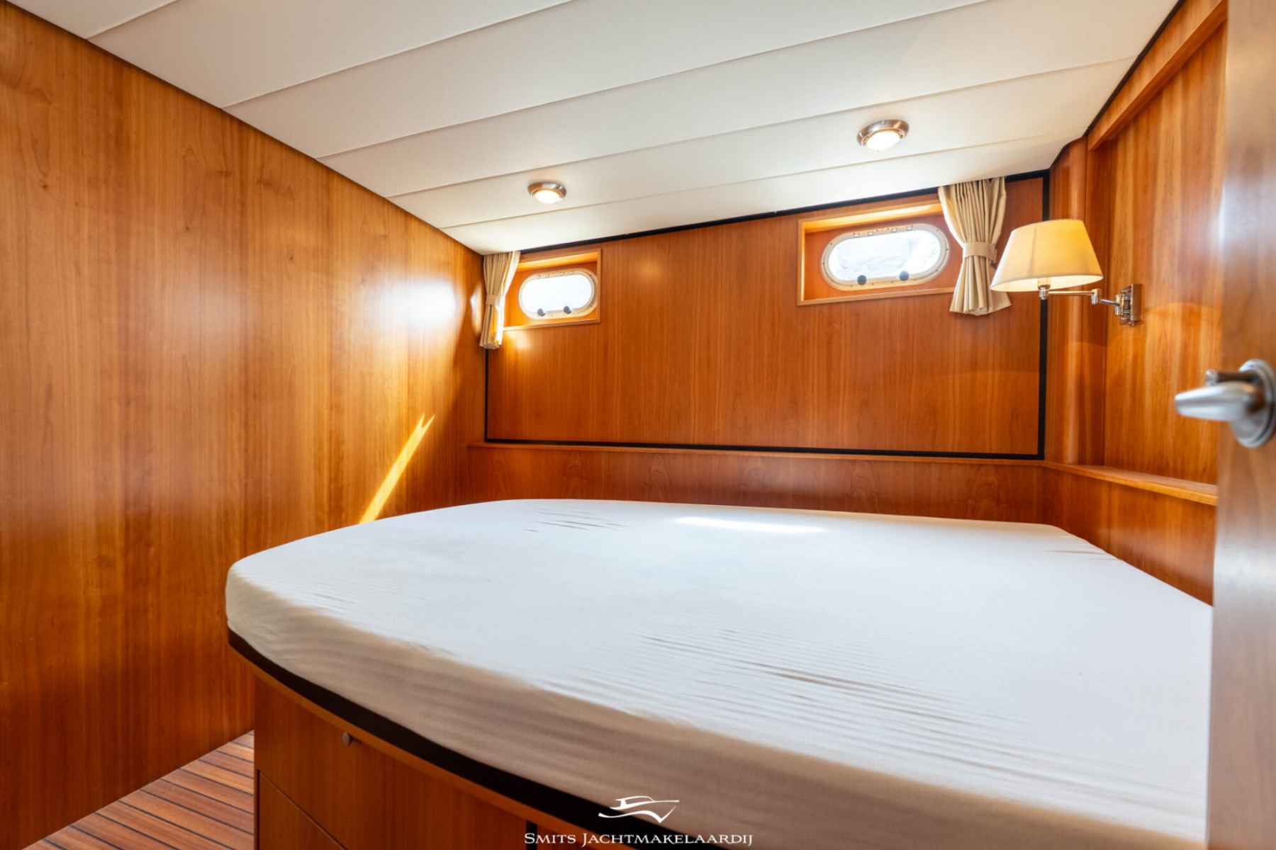 Motorboot Linssen Grand Sturdy 43.9 AC