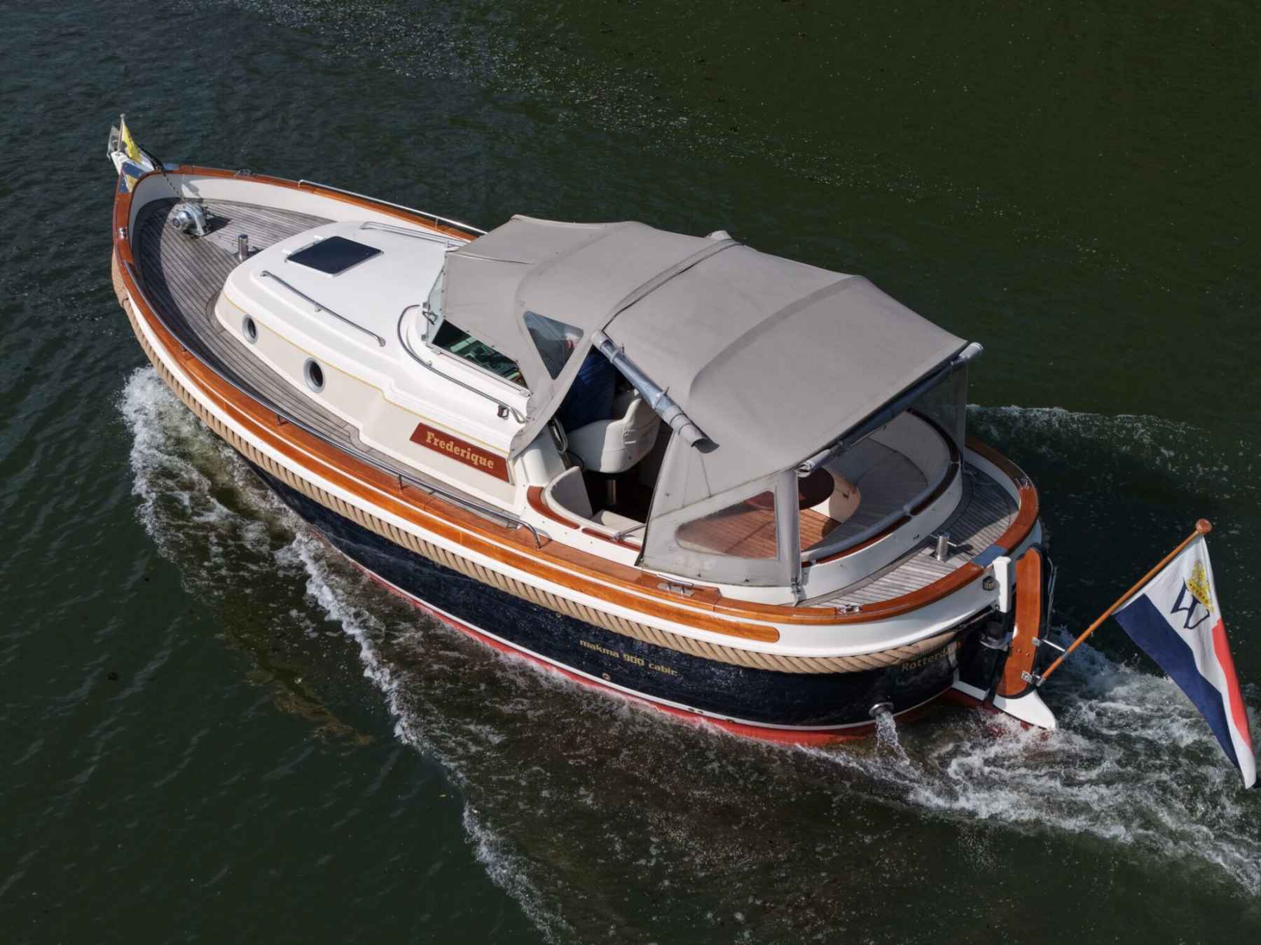 Motorboot Makma 900 Cabin