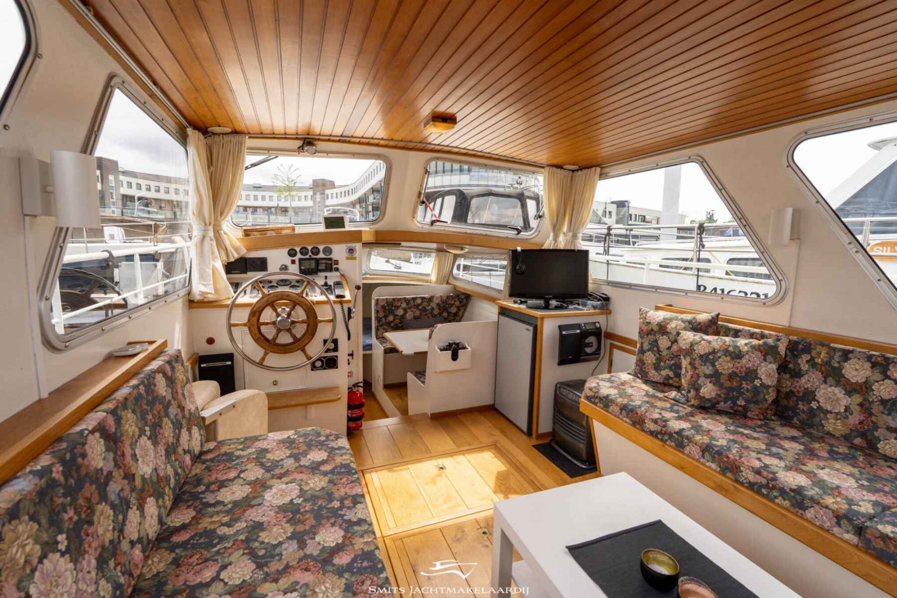 Motorboot Waterman Kruiser 12.50 AK Cabrio