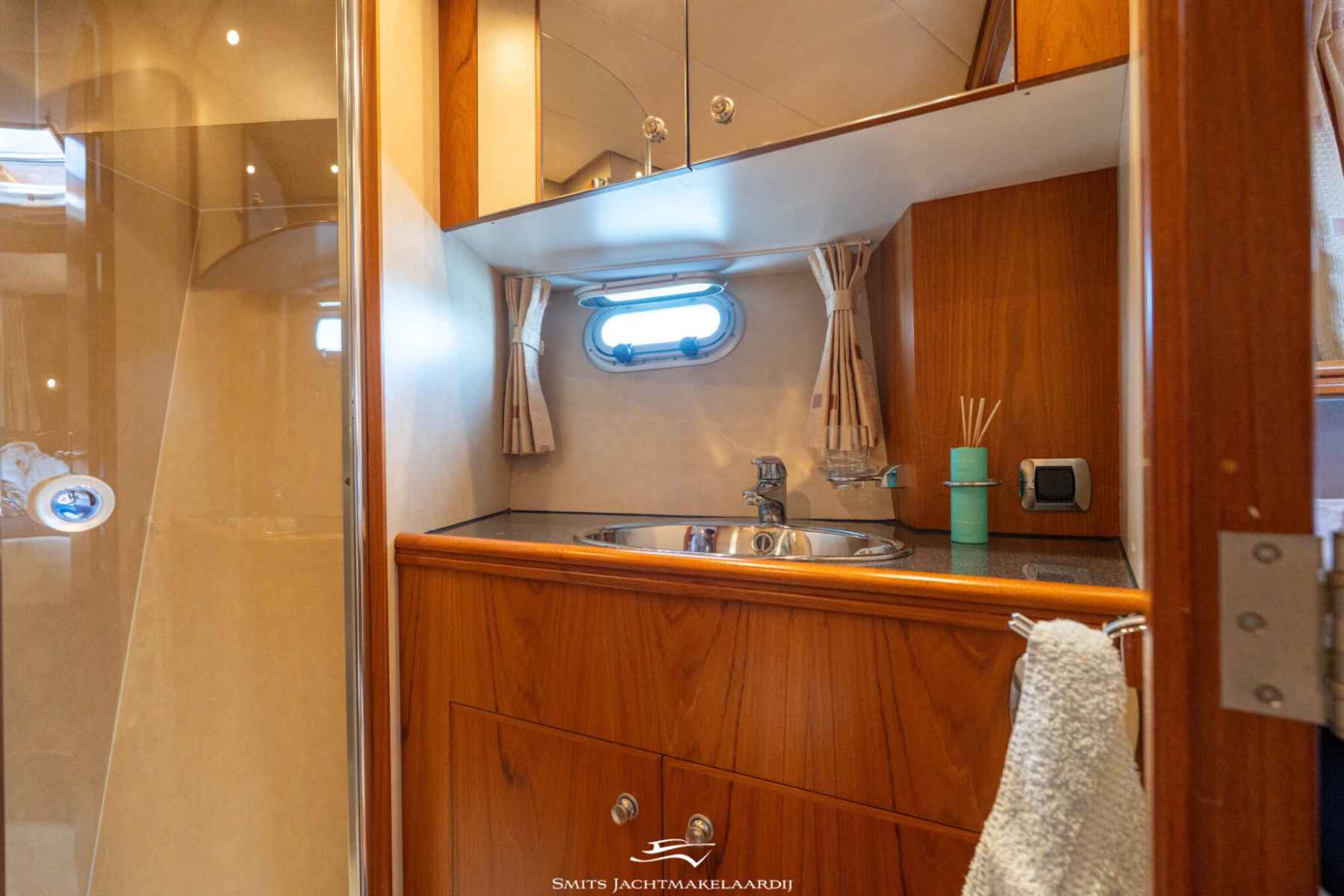 Motorboot Van der Valk Valk Continental 15.50 Cabrio