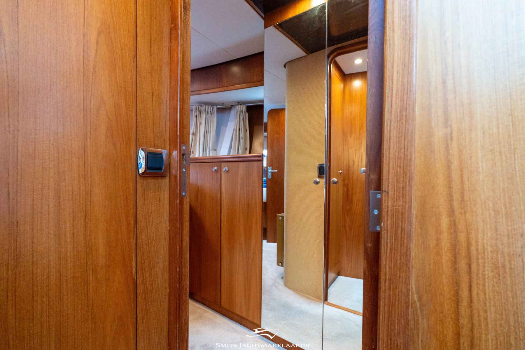 Motorboot Van der Valk Valk Continental 15.50 Cabrio