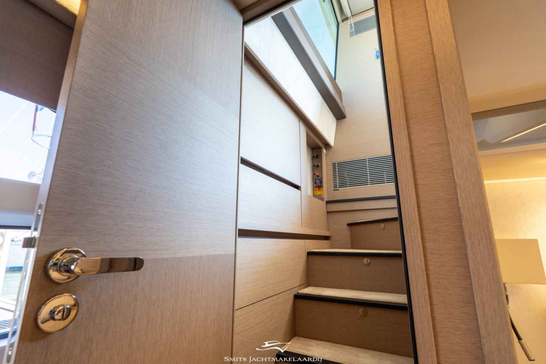 Motorboot Prestige 590 Flybridge