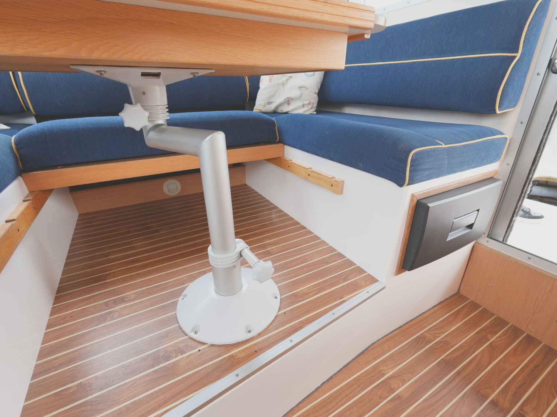 Motorboot NB Marine 8700