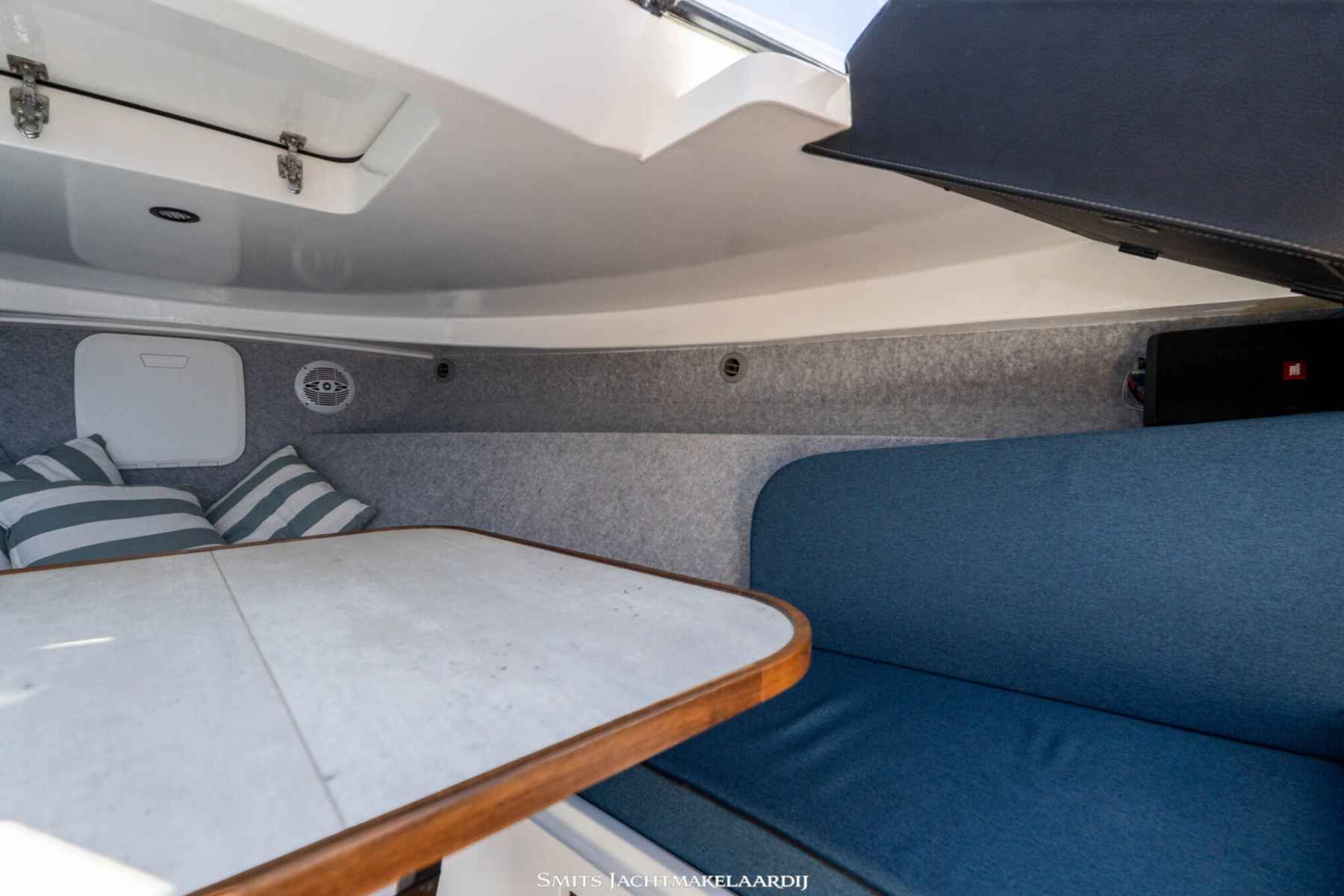 Motorboot Bertram 25
