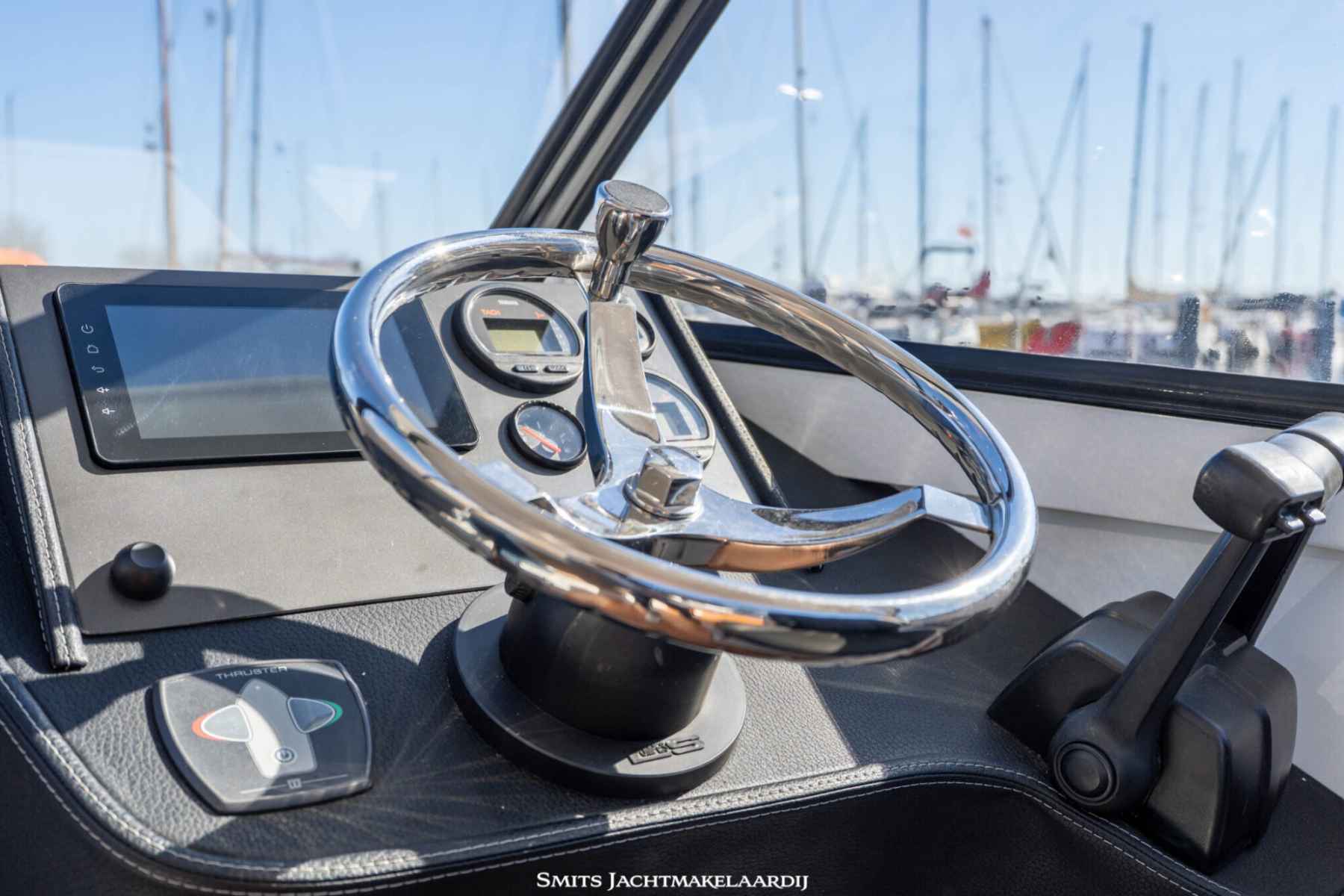 Motorboot Bertram 25