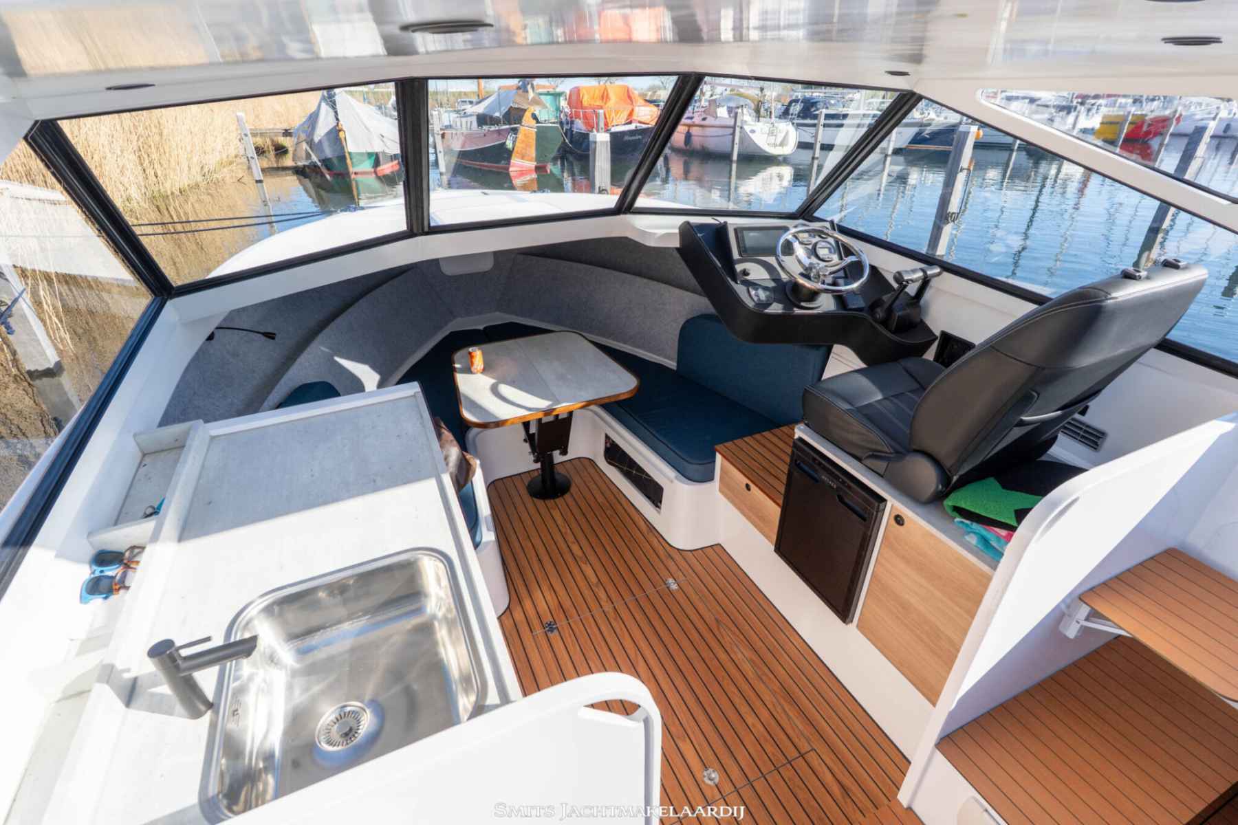 Motorboot Bertram 25