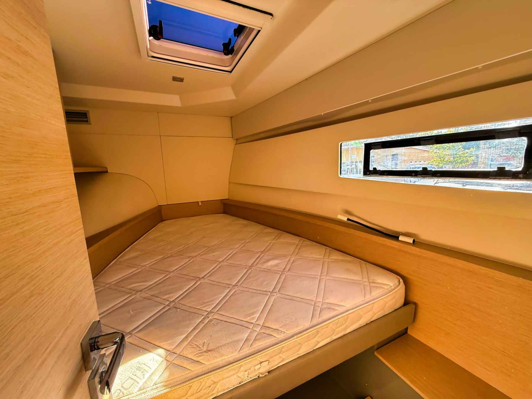 Motorboot Fountaine Pajot Motorcatamaran MY 37