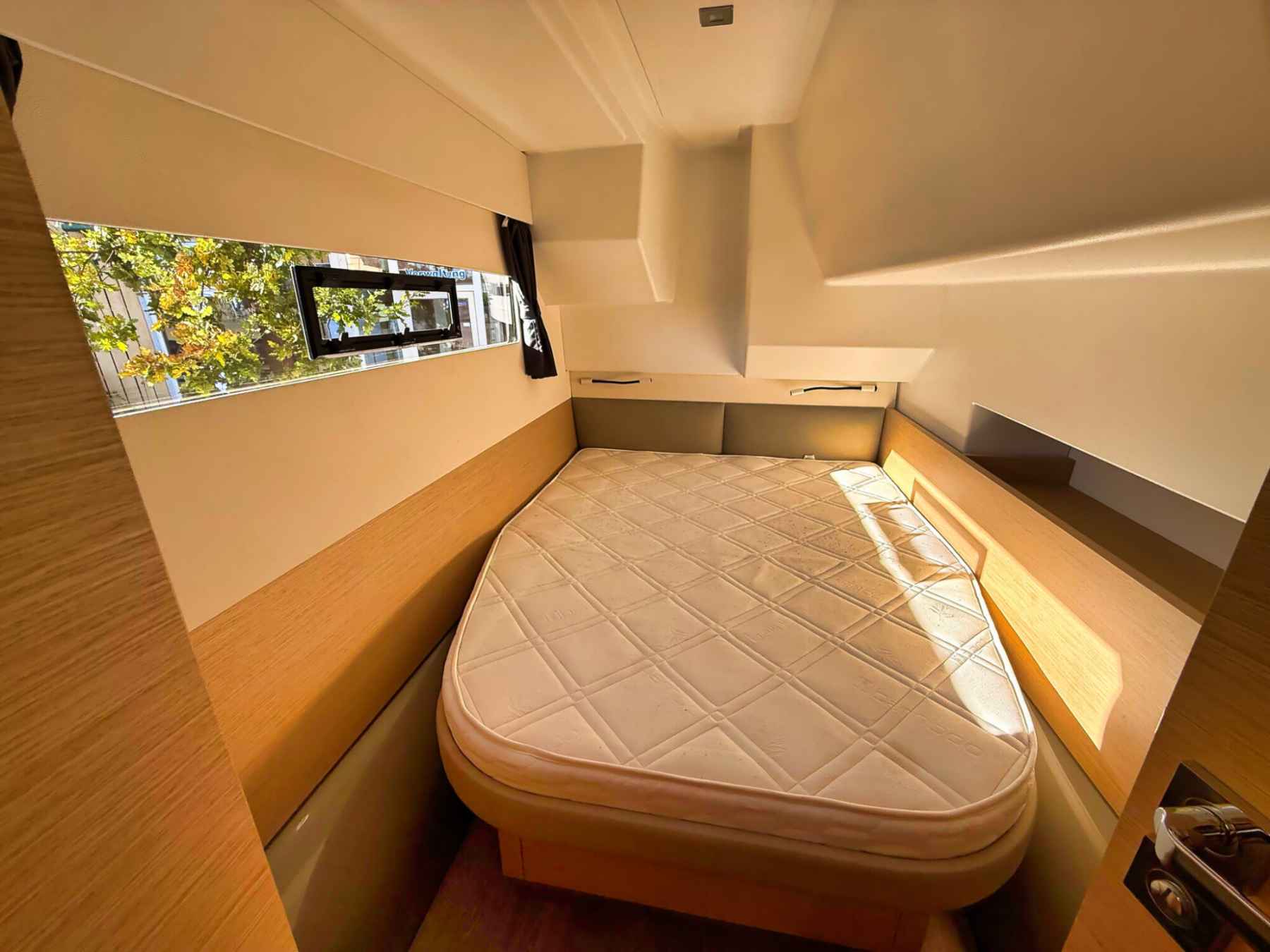 Motorboot Fountaine Pajot Motorcatamaran MY 37