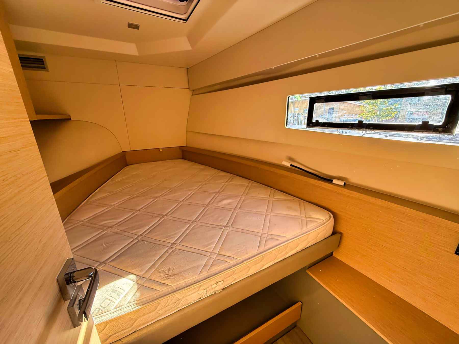 Motorboot Fountaine Pajot Motorcatamaran MY 37