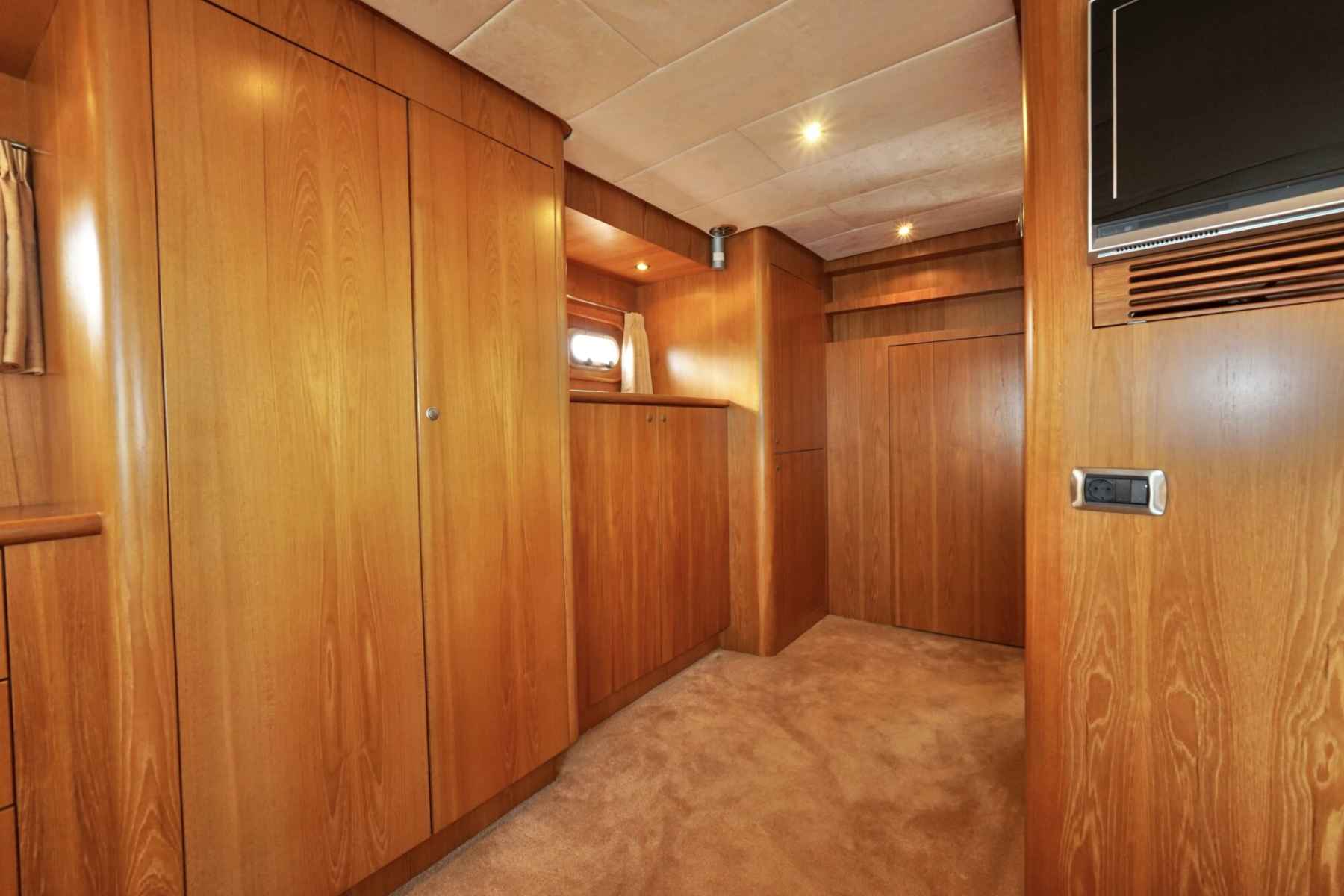 Motorboot Van den Hoven Exclusive 18.00 VS
