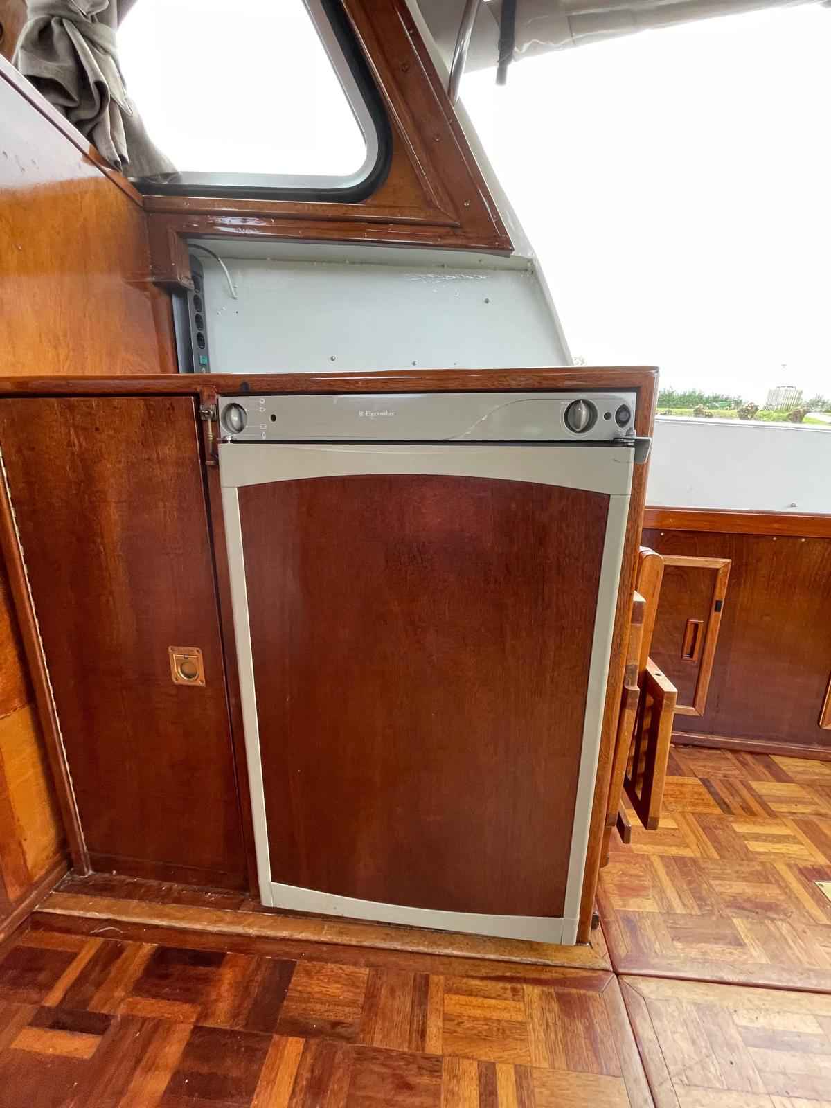 Motorboot Beja Kruiser Silverbird 8.45 OK