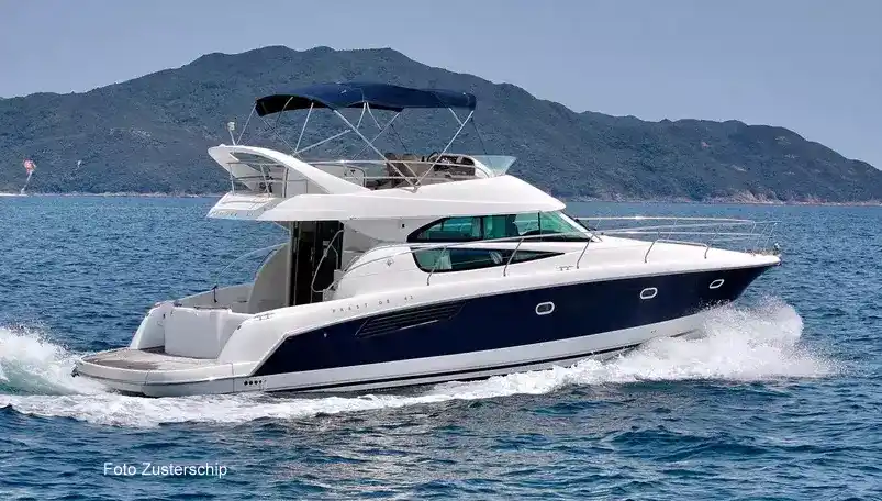 Motorboot Jeanneau Prestige 42 Flybridge