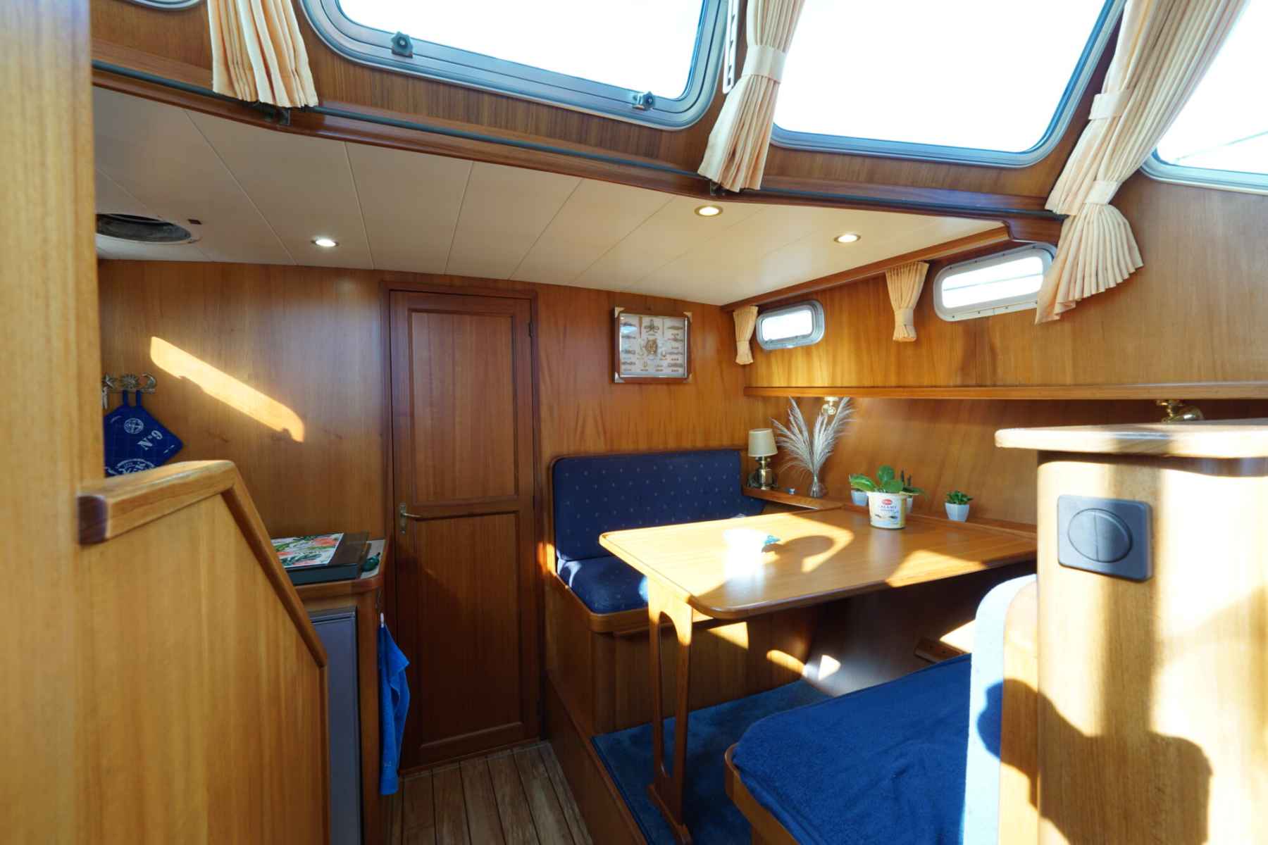 Motorboot Privateer 40 XL Cabrio