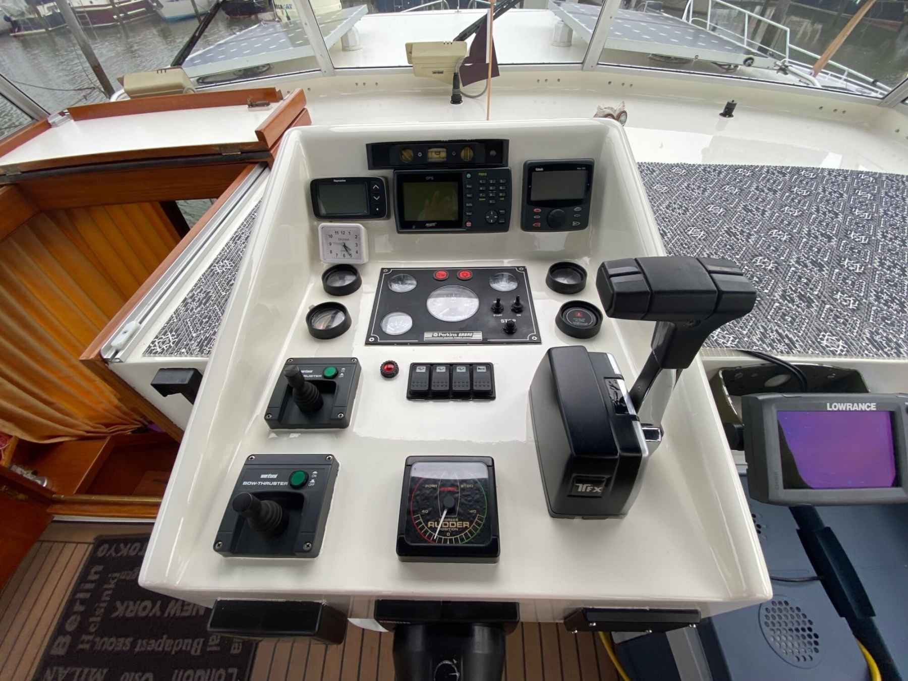 Motorboot Privateer 40 XL Cabrio