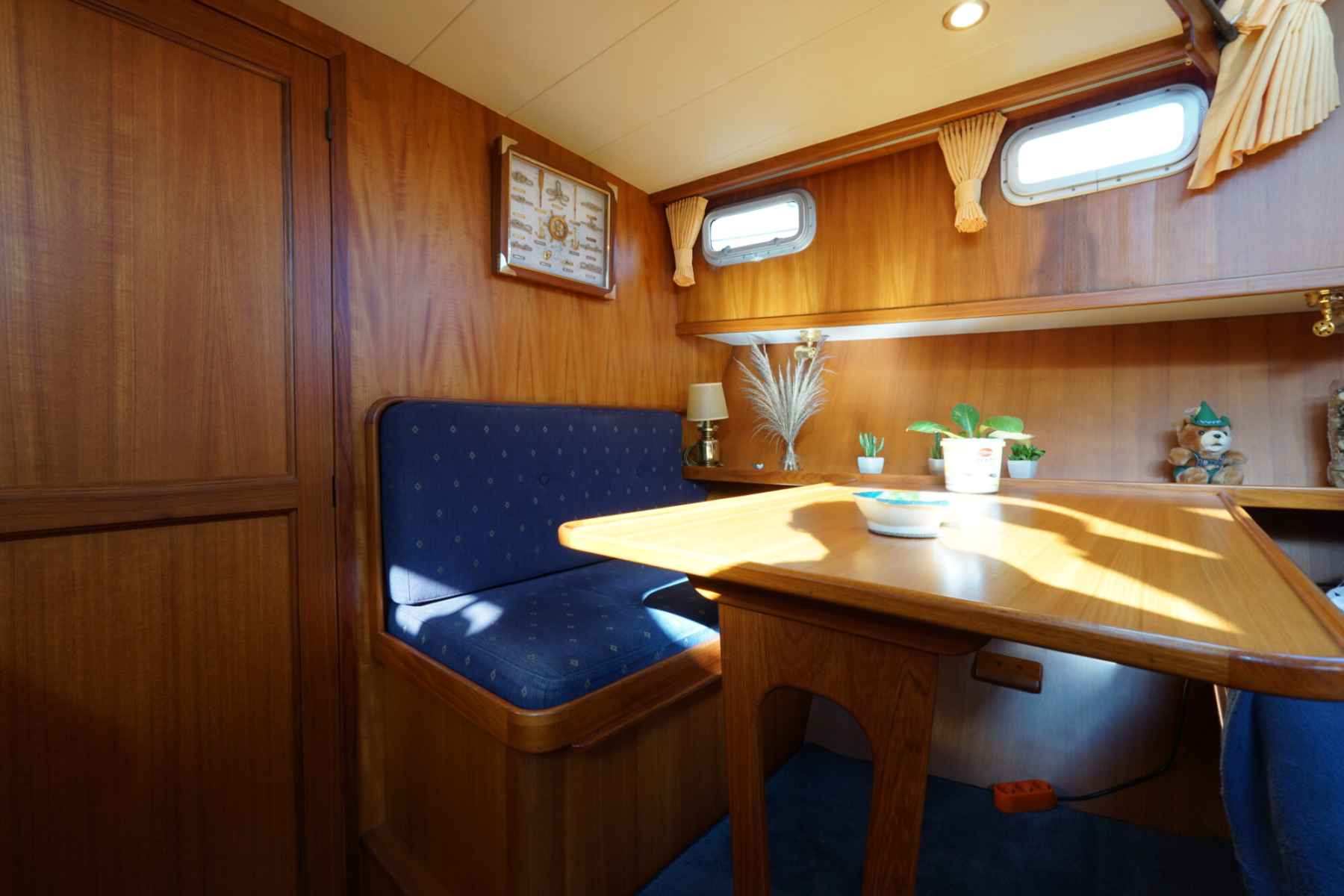 Motorboot Privateer 40 XL Cabrio