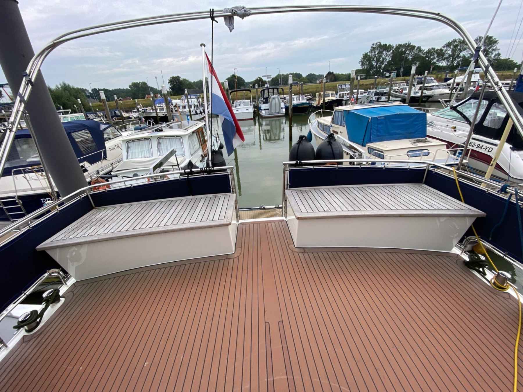 Motorboot Privateer 40 XL Cabrio