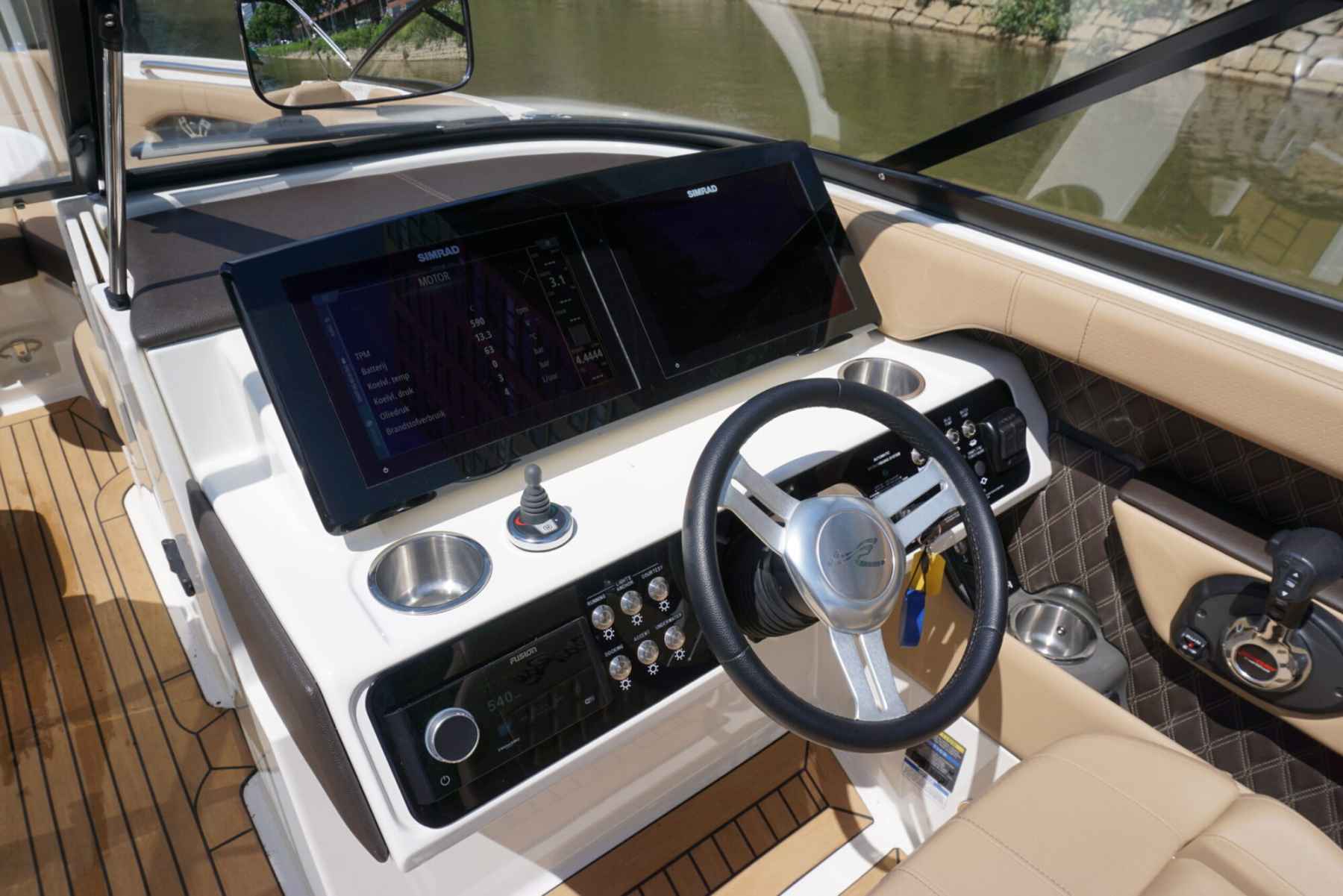 Motorboot Sea Ray 250 SLX