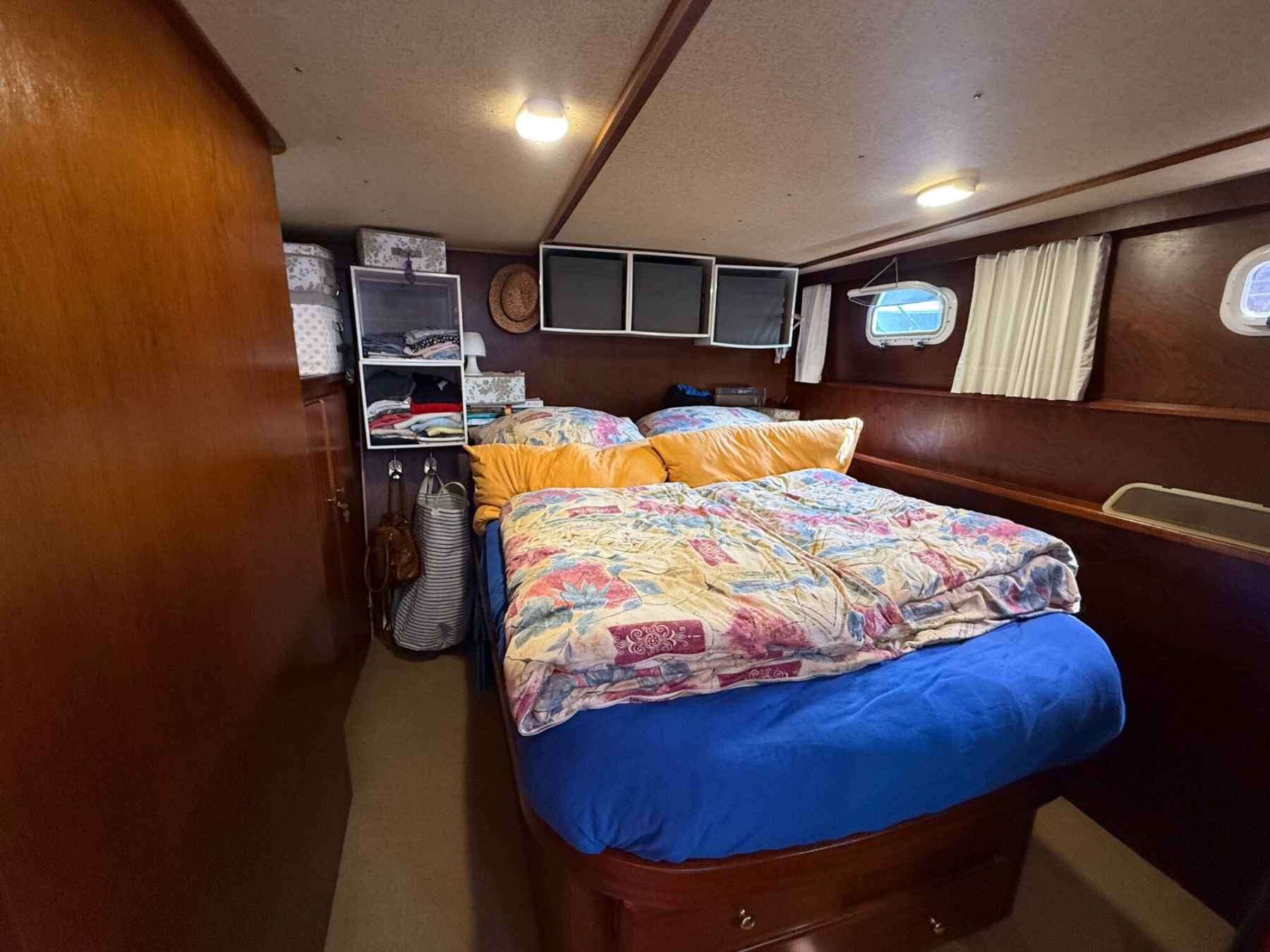 Motorboot Linssen 32 SL