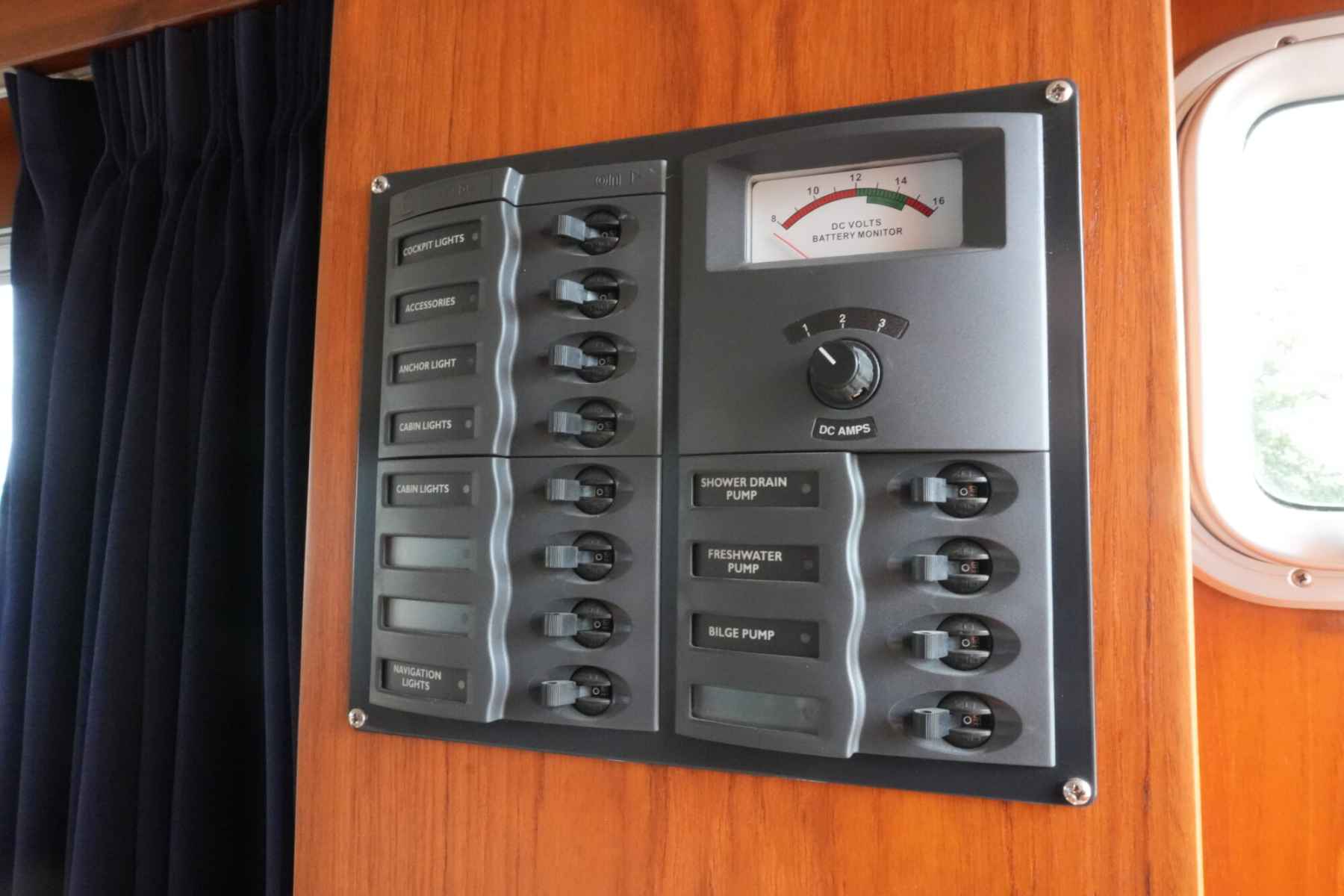 Motorboot Casco 11.00 OK Flybridge