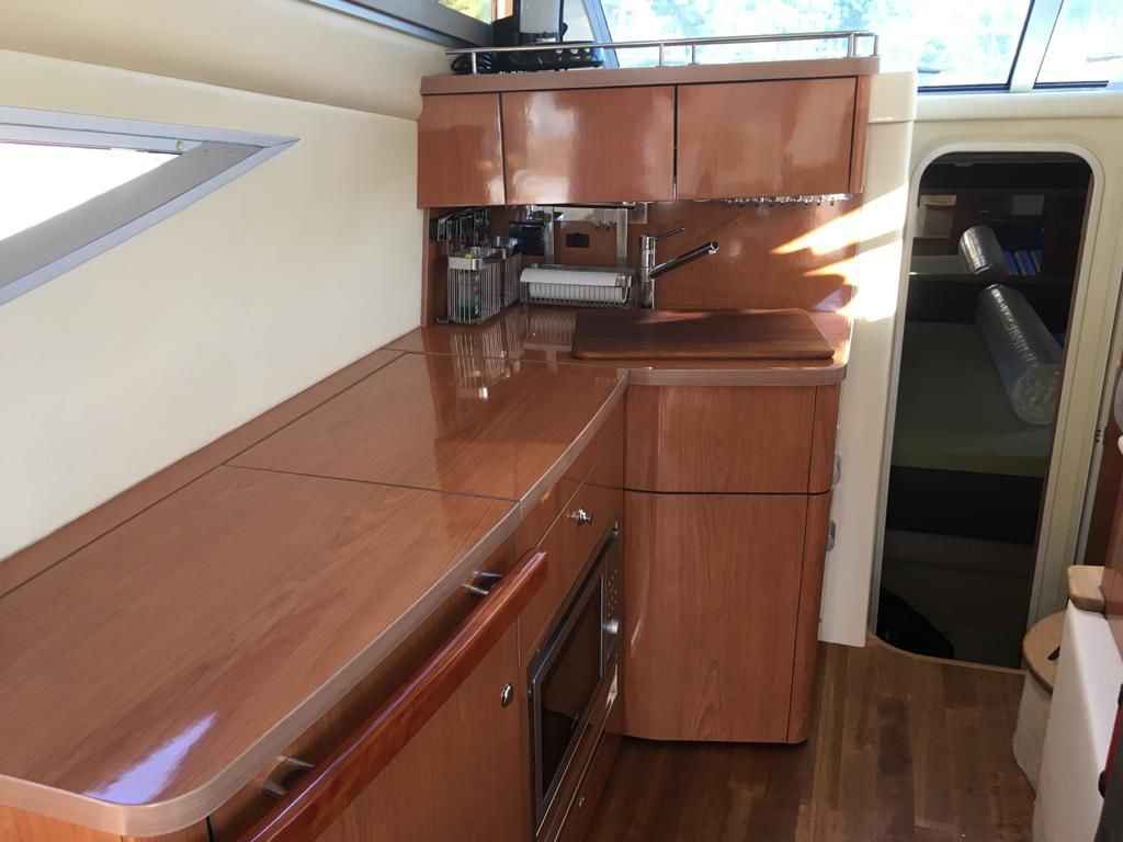 Motorboot Sealine F34 Flybridge