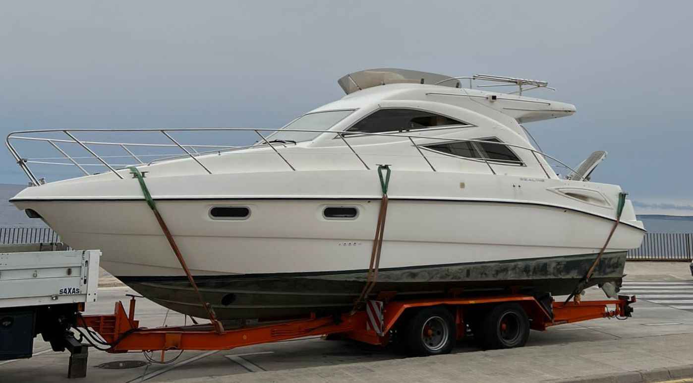Motorboot Sealine F34 Flybridge