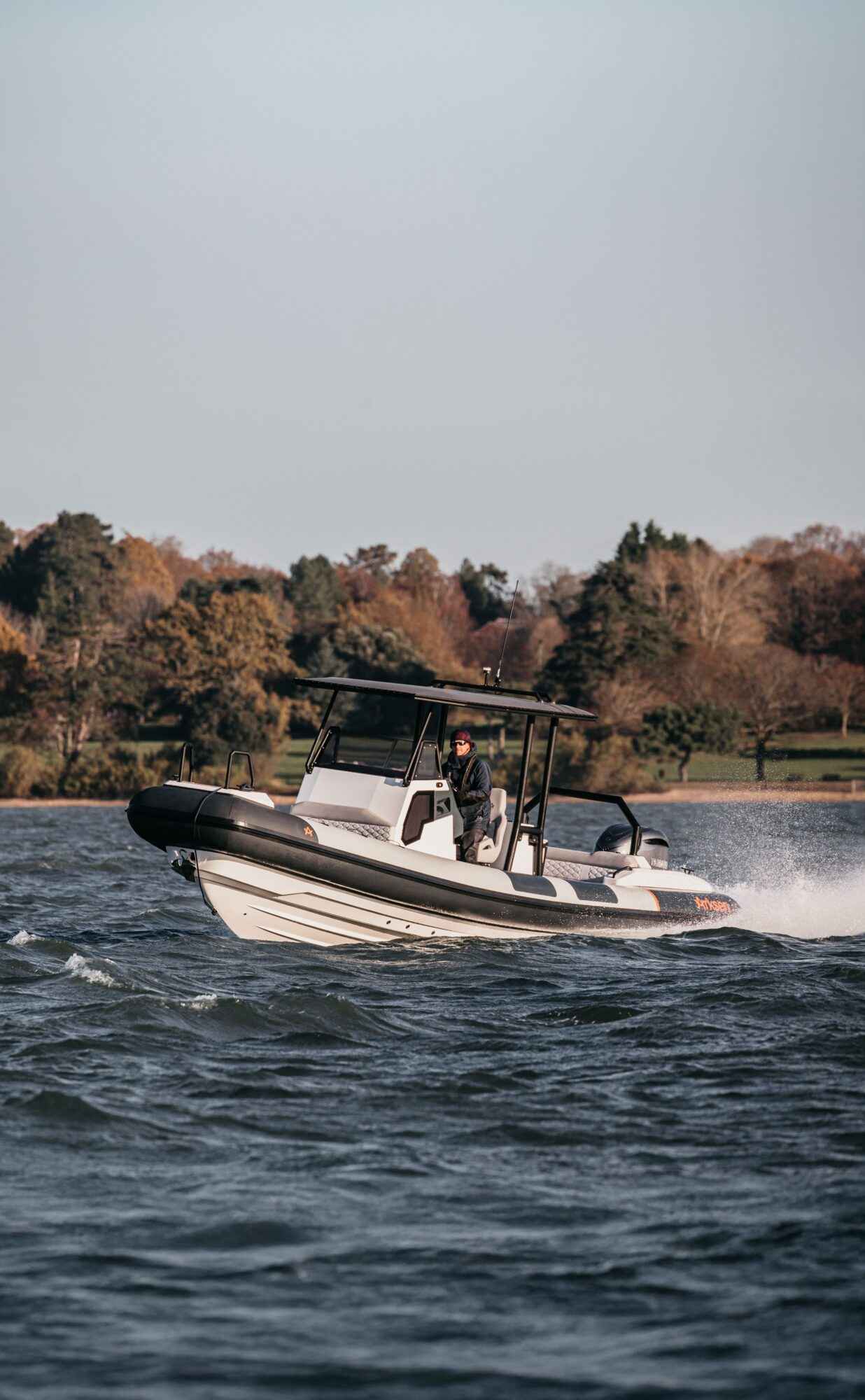 Motorboot Arksen 8