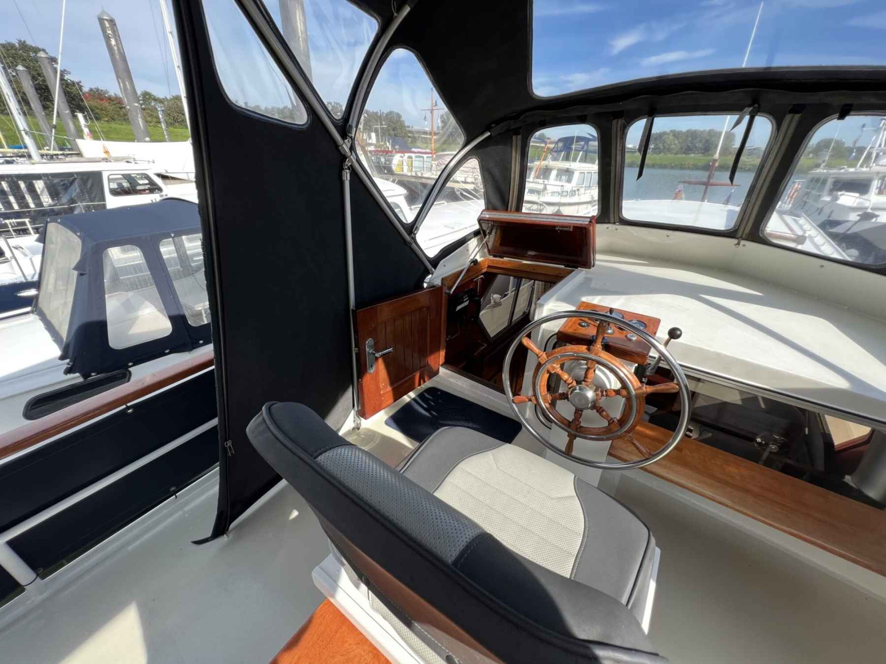Motorboot Beachcraft 11.30 AK Cabrio