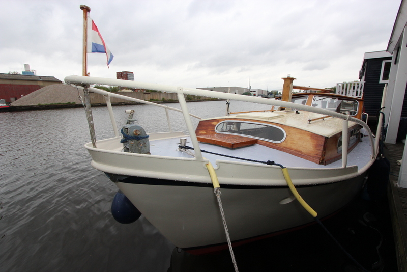 Motorboot Super Favorite Motorsailor 9.20 OK
