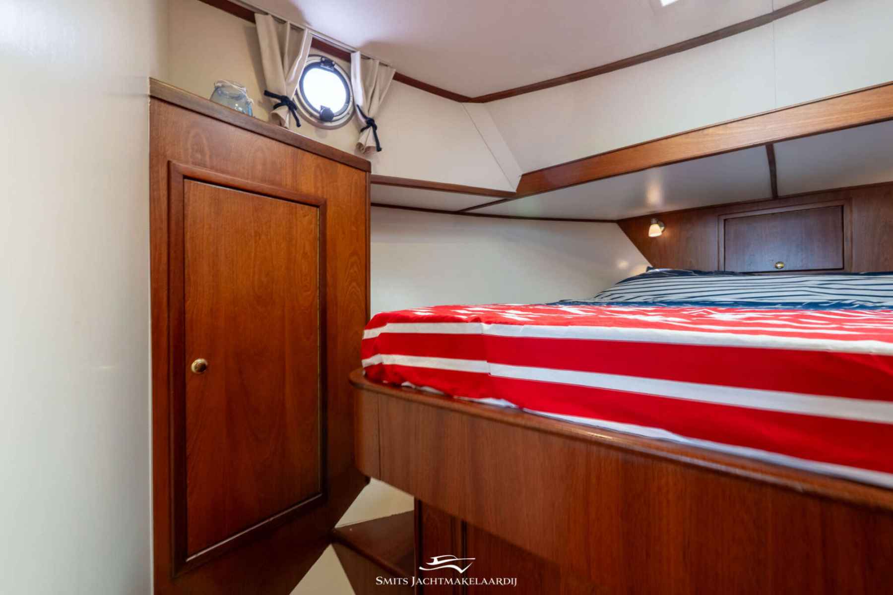 Motorboot Bach Yacht 35 OK