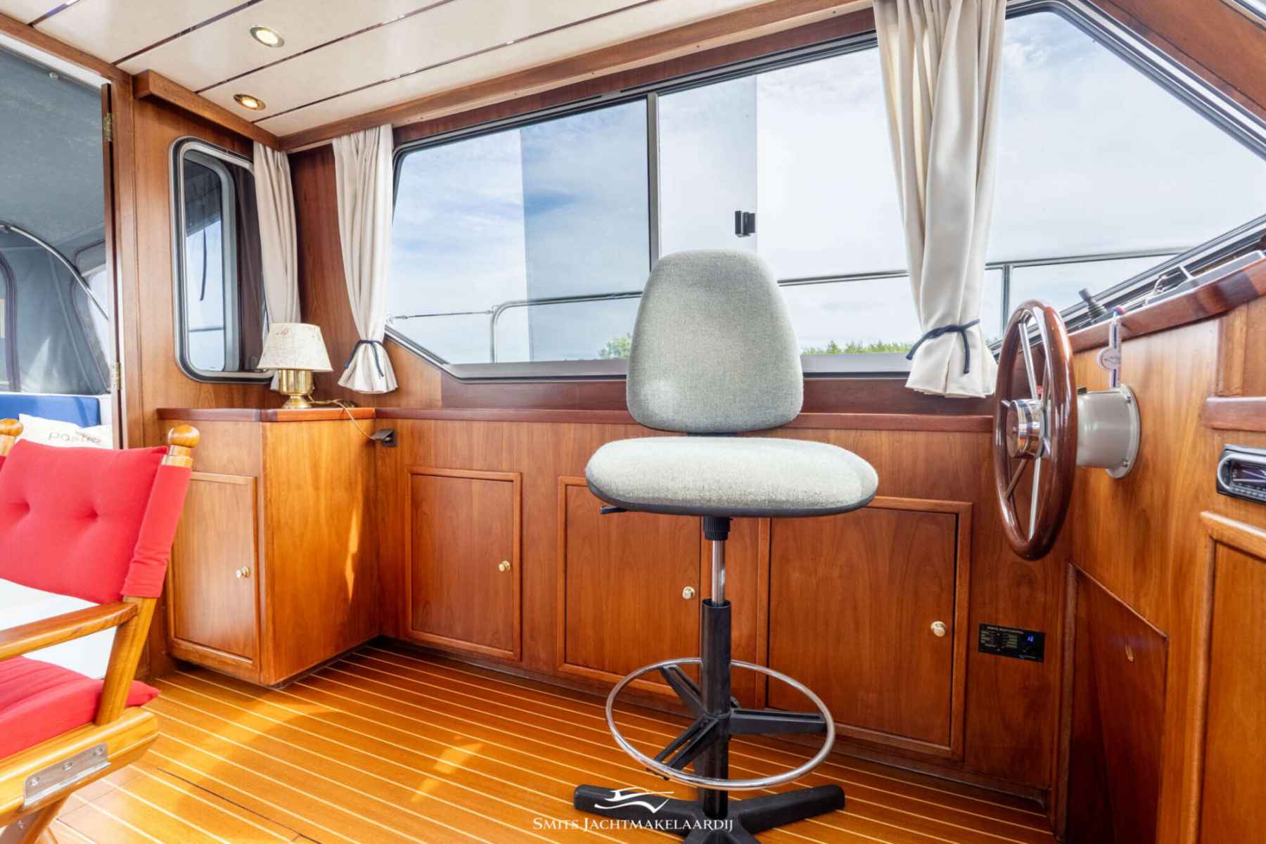 Motorboot Bach Yacht 35 OK