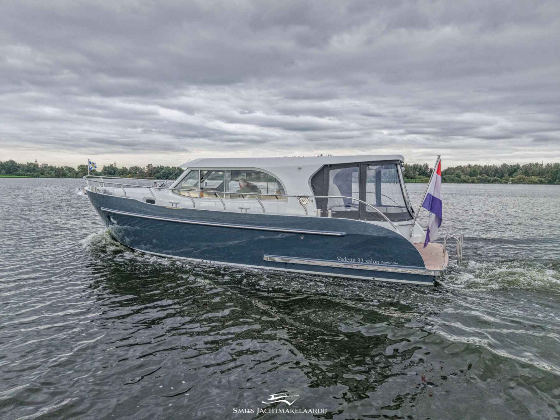 Motorboot Vedette 33 Salon Comfort Line