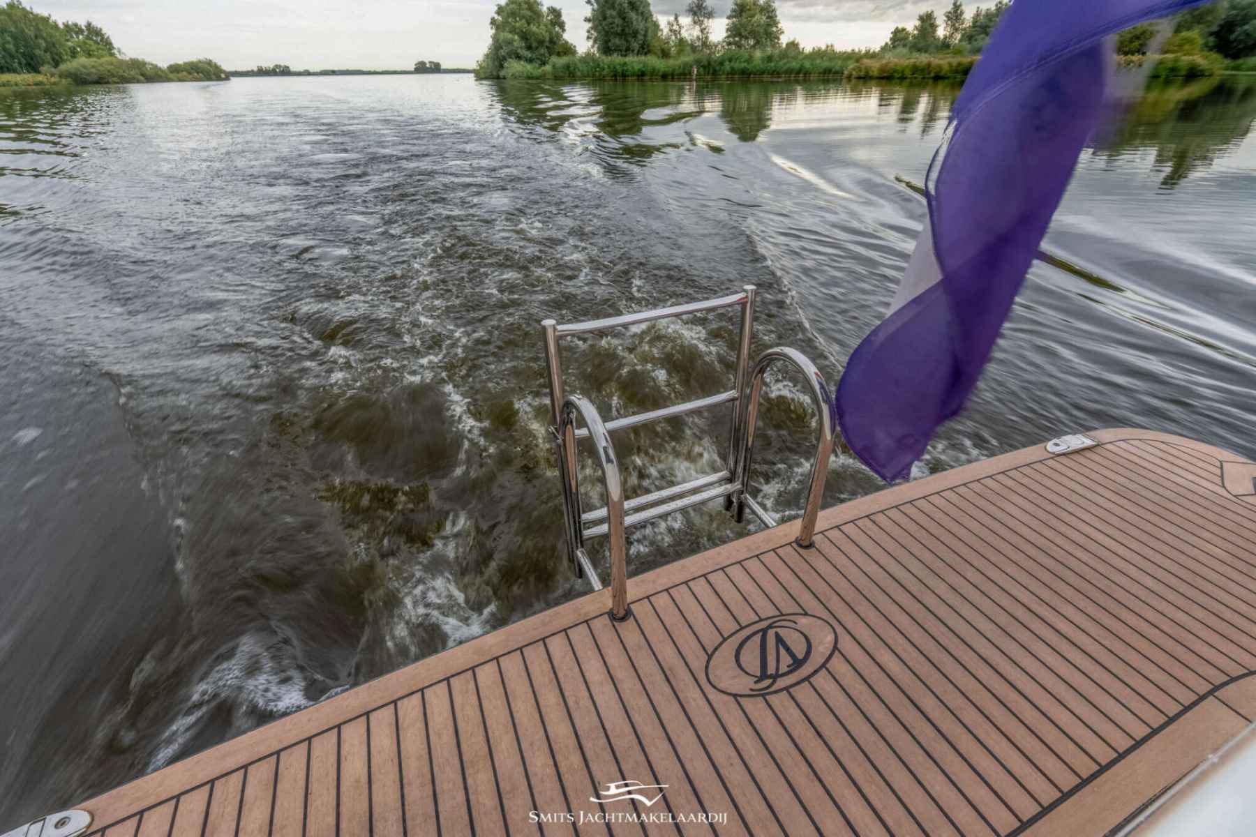 Motorboot Vedette 33 Salon Comfort Line