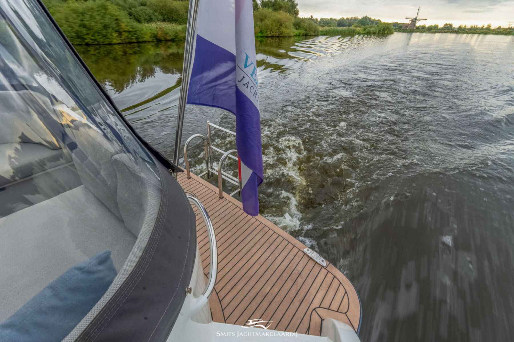 Motorboot Vedette 33 Salon Comfort Line