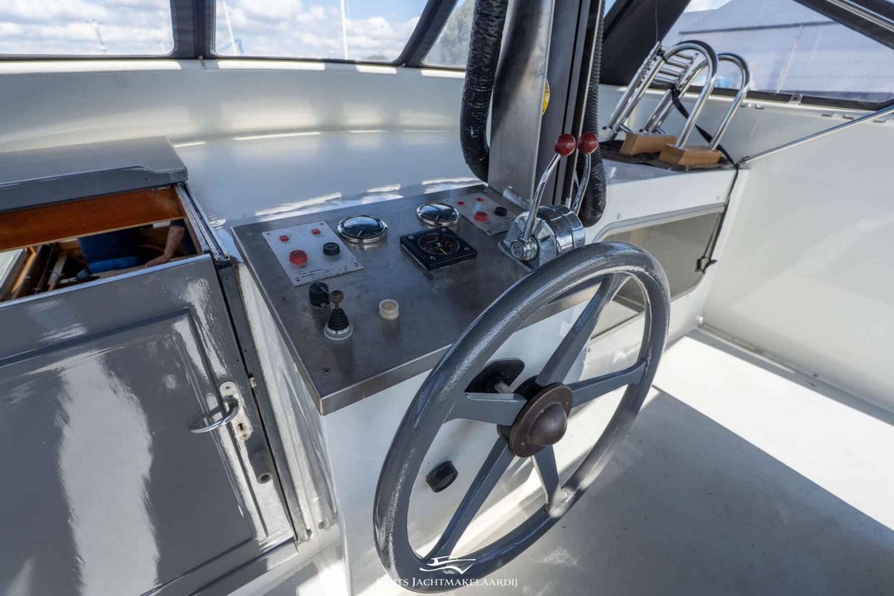 Motorboot Kempala Kotter 14.90 AK Cabrio