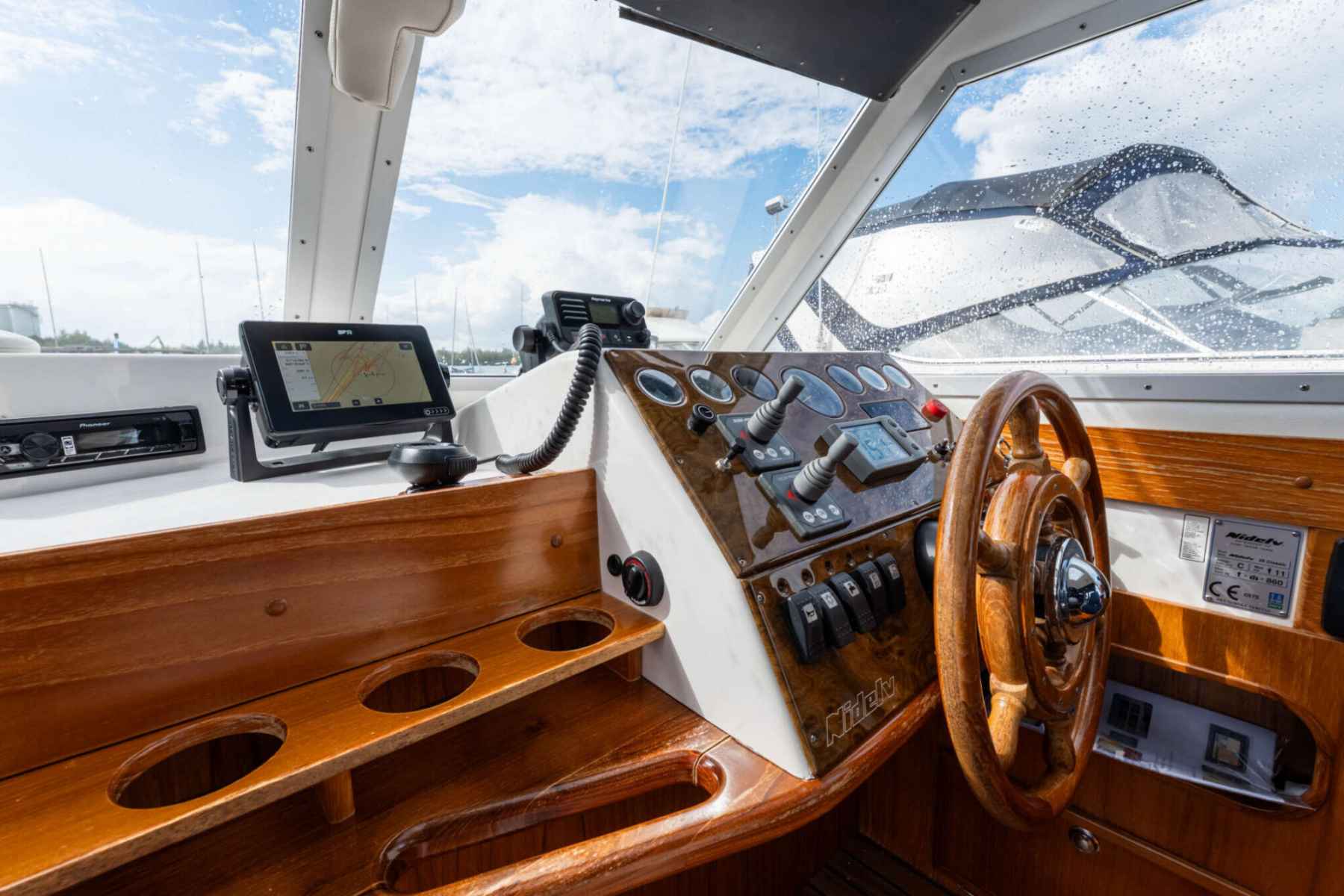 Motorboot Nidelv 28 Classic