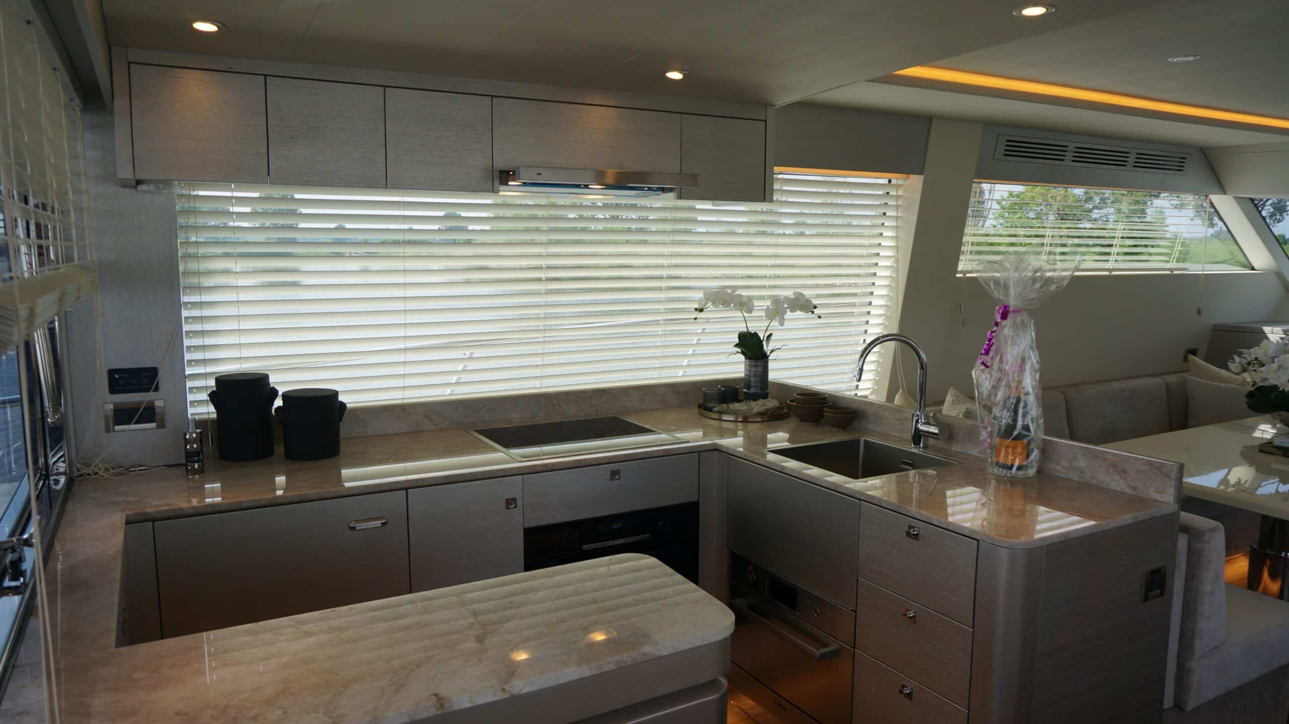 Motorboot Van der Heijden Yachts Phantom 79