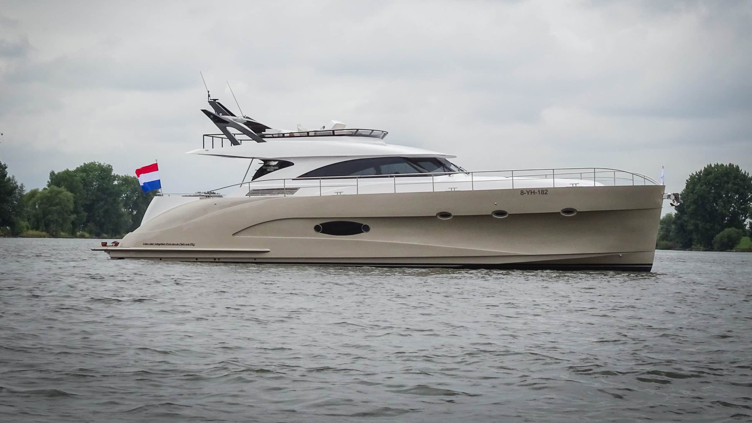 Motorboot Van der Heijden Yachts 2000 Exclusive Deluxe Sportbridge