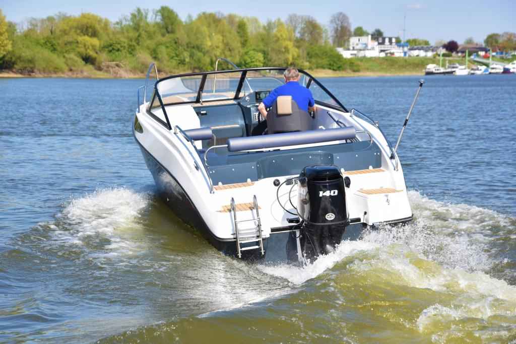 Motorboot BlueCraft BlueLiner 620DC