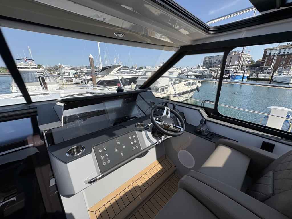 Motorboot Aquador 400 HT