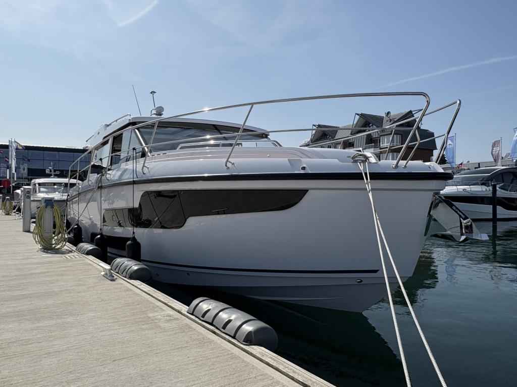 Motorboot Aquador 400 HT